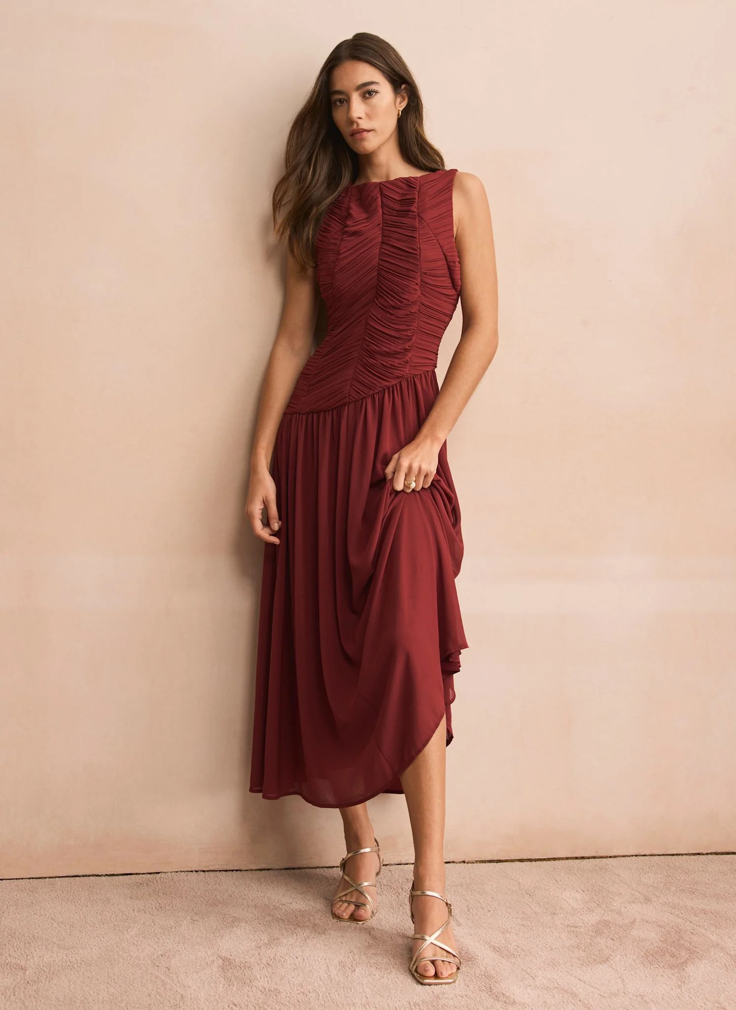 10074-burgundy-ruched-detail-maxi-dress-4.webp Burgundy Ruched Detail Maxi Dress