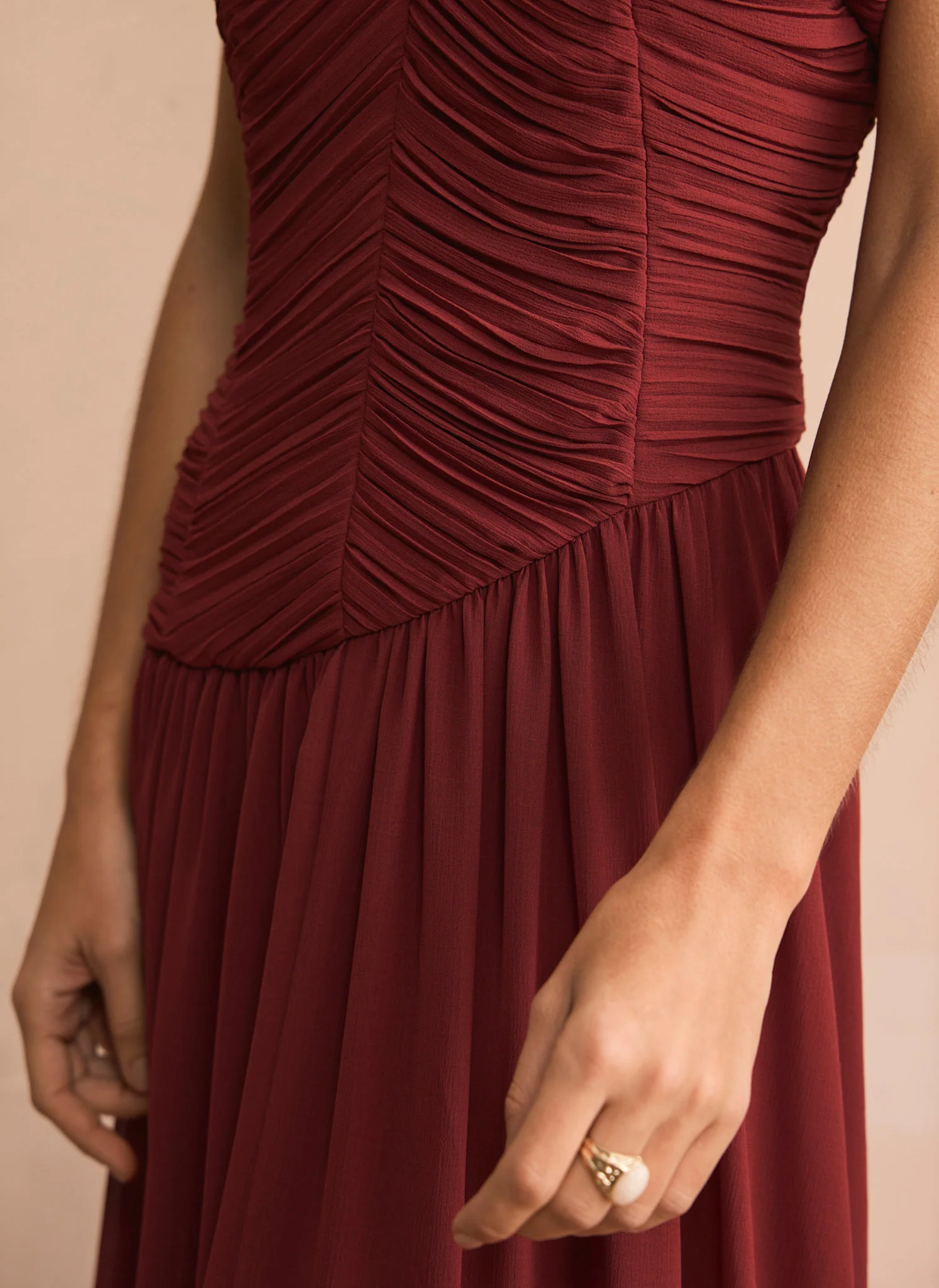 10074-burgundy-ruched-detail-maxi-dress-5.webp Burgundy Ruched Detail Maxi Dress