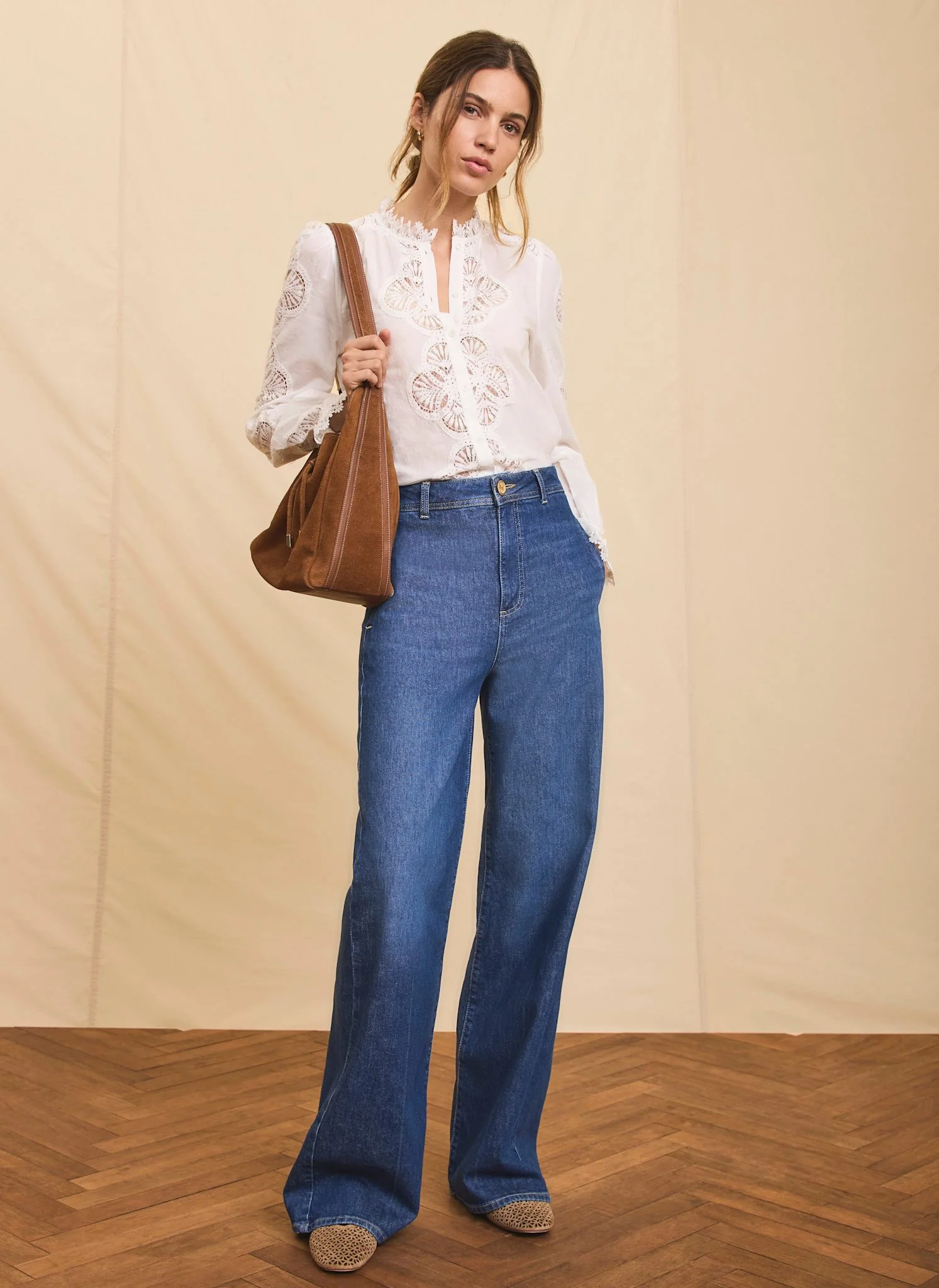 10096-white-cotton-embroidered-blouse-6.webp White Cotton Embroidered Blouse