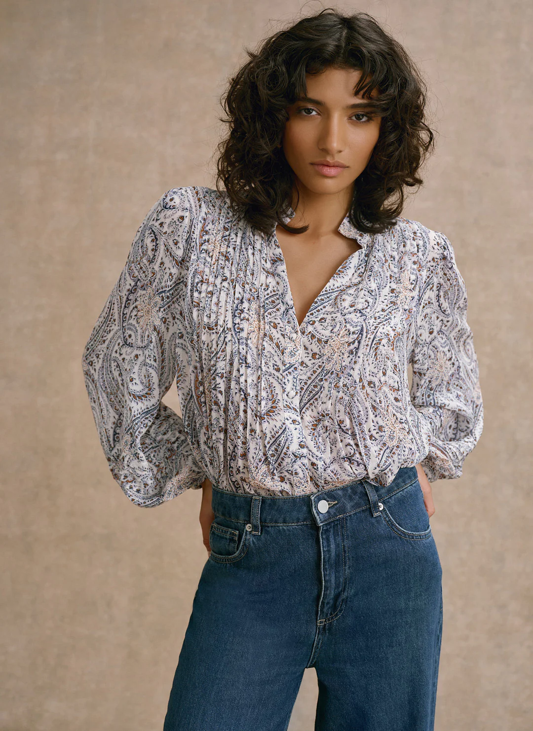 10202-neutral-paisley-print-blouse-3.webp Neutral Paisley Print Blouse