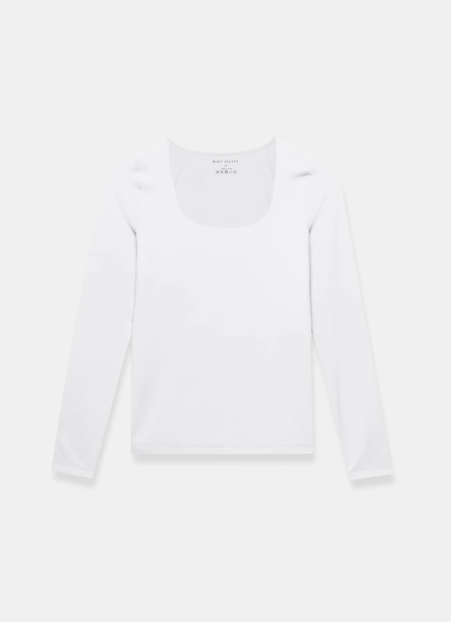 White Scoop Neck Long Sleeve Top