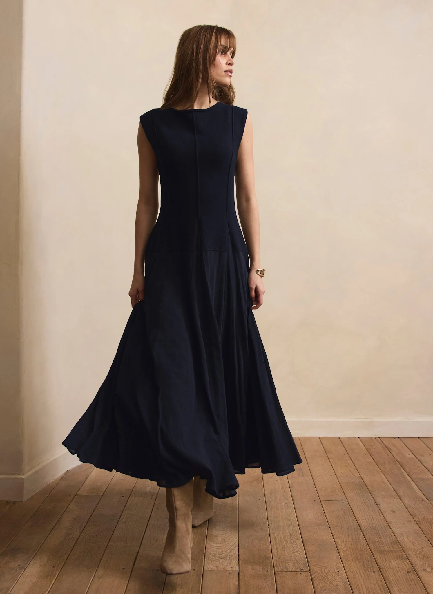 10470-navy-cotton-blend-drop-waist-maxi-dress-2.webp Navy Cotton Blend Drop Waist Maxi Dress