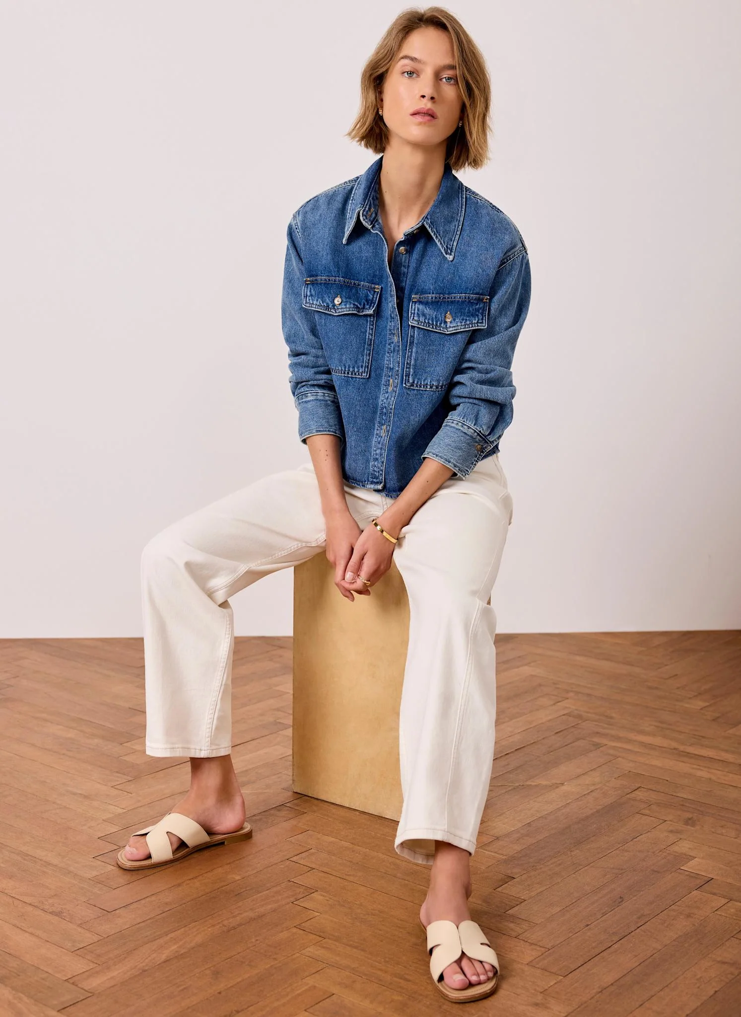 10526-cream-barrel-leg-jeans-5.webp Cream Barrel Leg Jeans