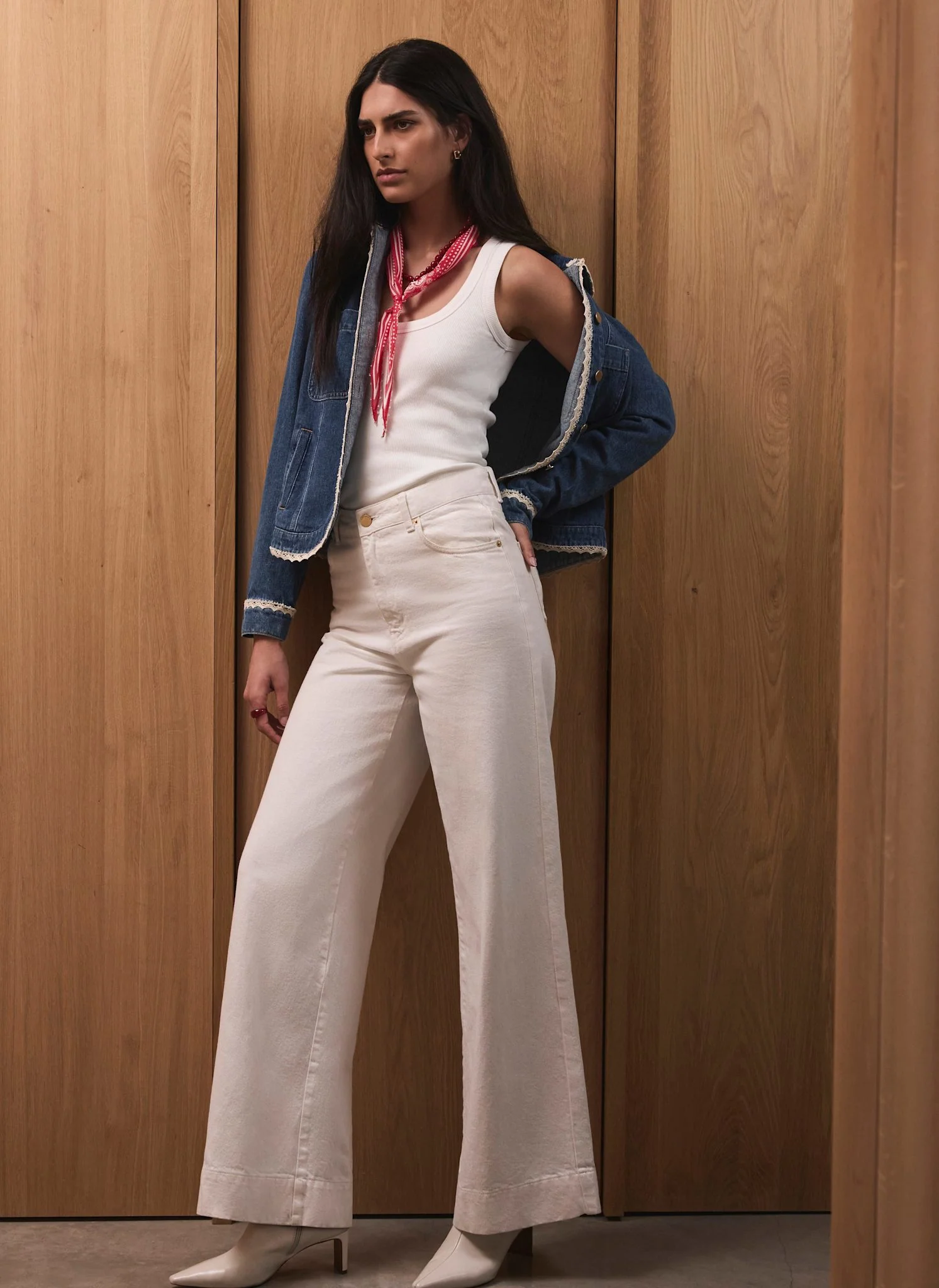 10548-cream-wide-leg-jeans-1.webp Cream Wide Leg Jeans