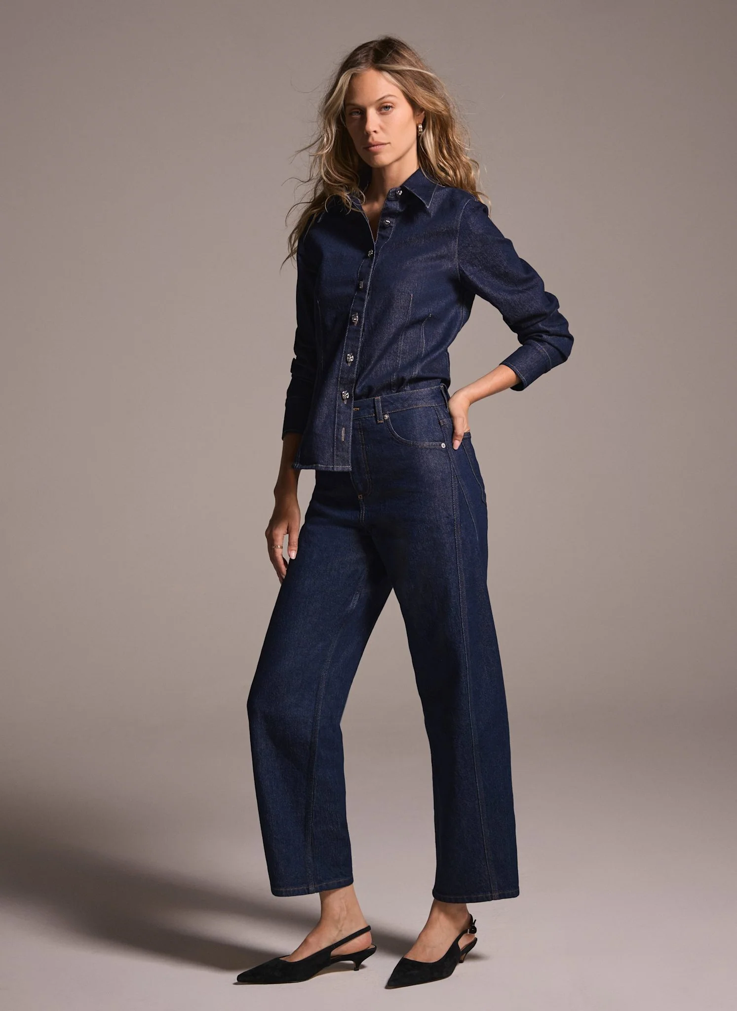 10756-dark-indigo-barrel-leg-jeans-5.webp Dark Indigo Barrel Leg Jeans