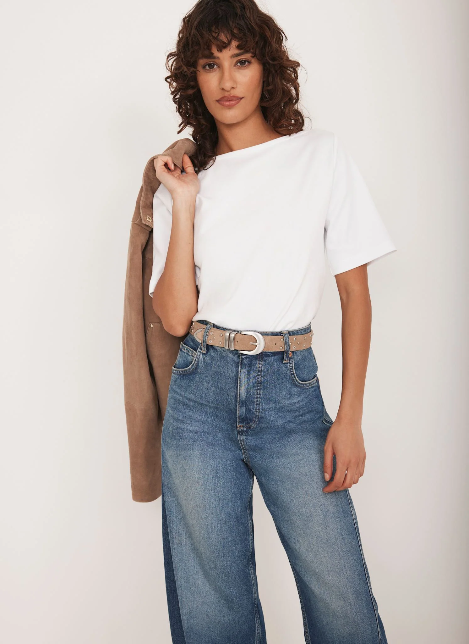 10890-white-slash-neck-t-shirt-1.webp White Slash Neck T Shirt