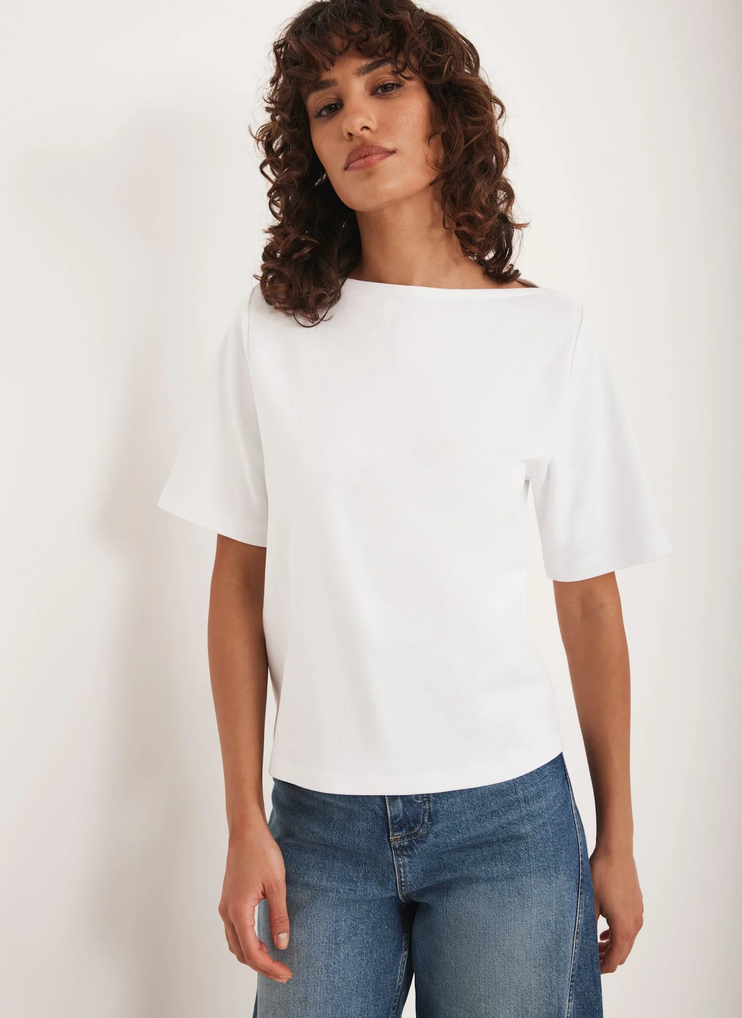 10890-white-slash-neck-t-shirt-4.webp White Slash Neck T Shirt