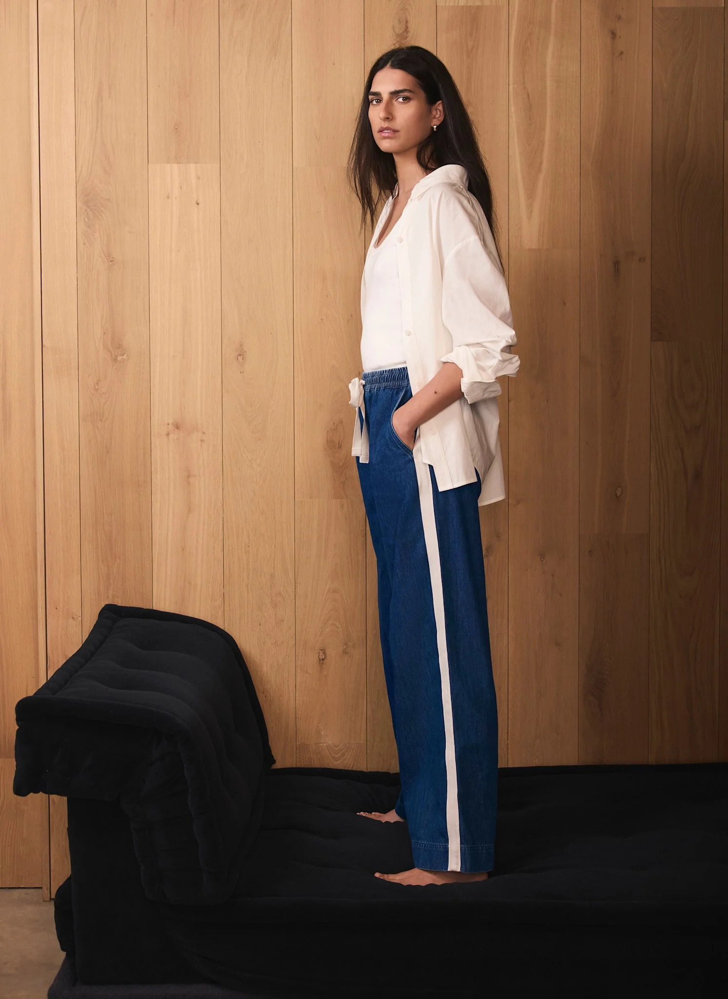 11002-indigo-tie-waist-side-stripe-wide-jeans-2.webp Indigo Tie Waist Side Stripe Wide Jeans