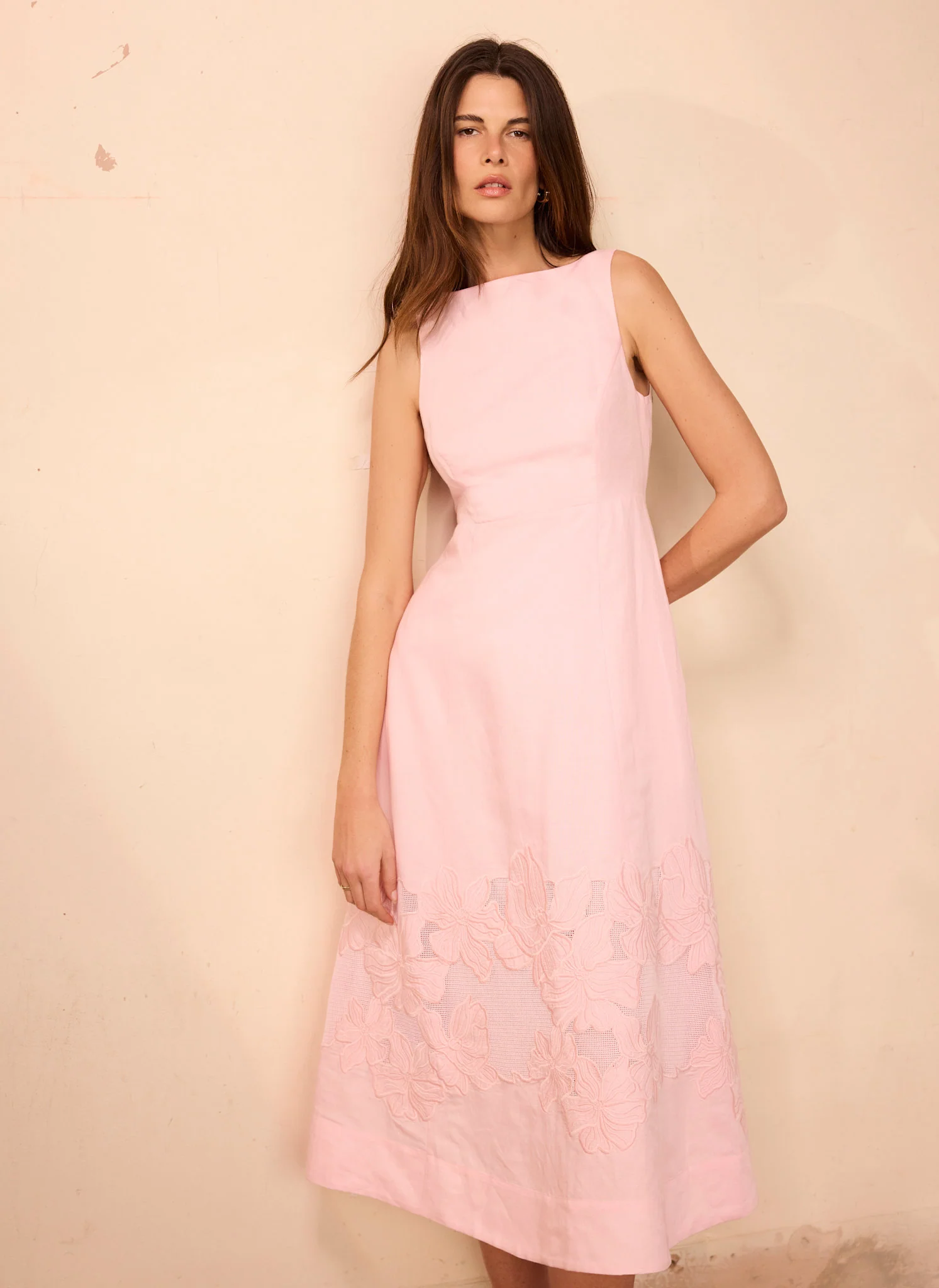 1110-pink-linen-blend-lace-midi-dress-3.webp Pink Linen Blend Lace Midi Dress