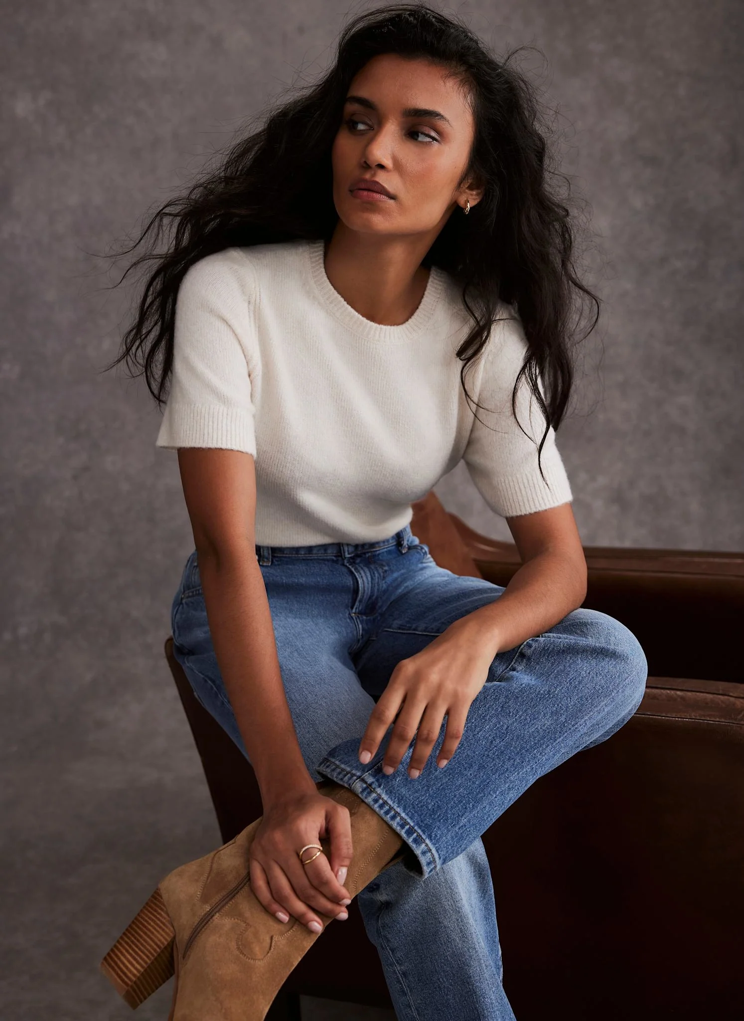 11338-cream-fitted-knit-tee-3.webp Cream Fitted Knit Tee