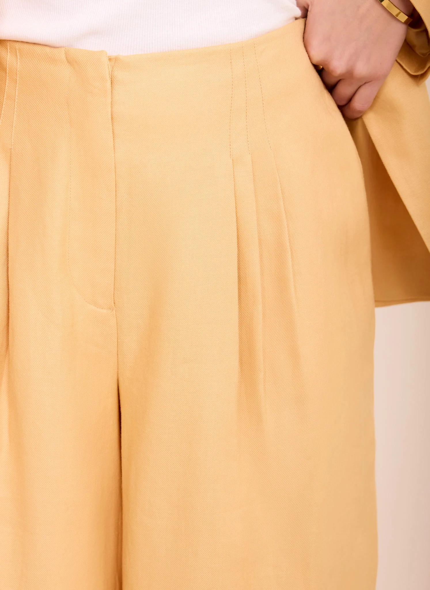 1146-yellow-ramie-wide-leg-trousers-3.webp Yellow Ramie Wide Leg Trousers