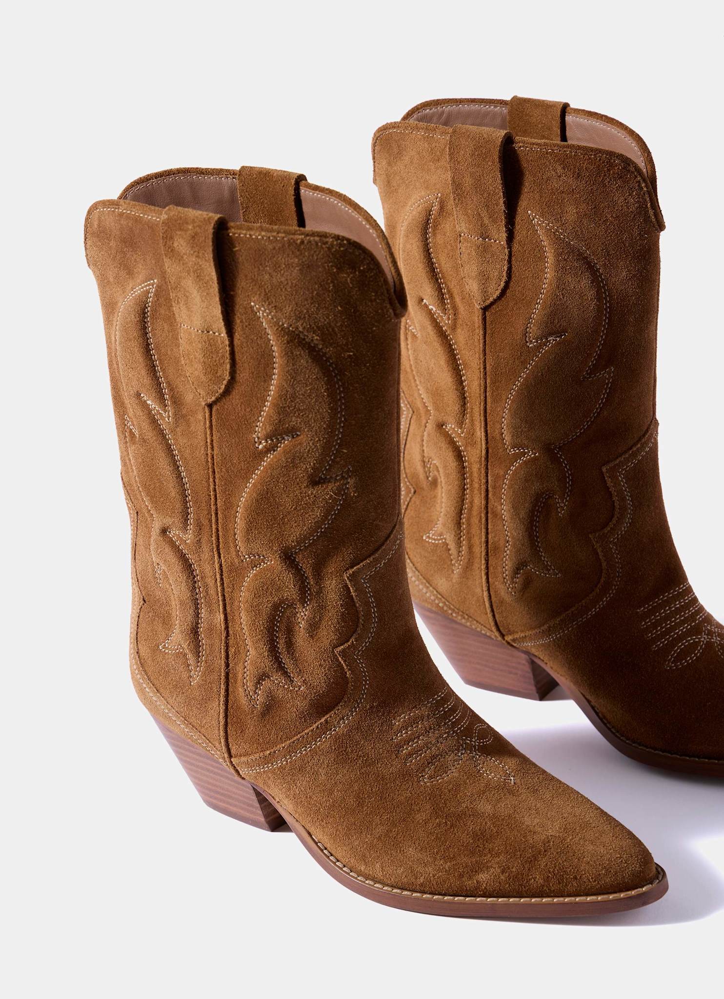 11506-sierra-tan-suede-cowboy-boots-7.jpg Sierra Tan Suede Cowboy Boots