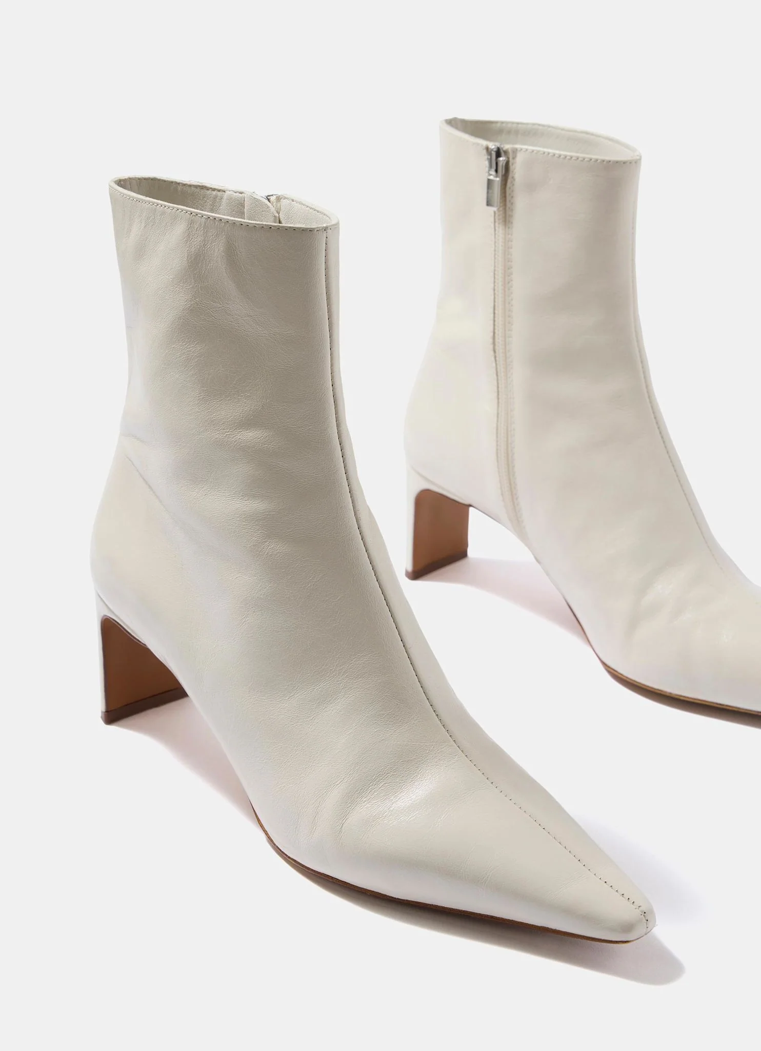 11548-macy-white-leather-ankle-boots-3.webp Macy White Leather Ankle Boots