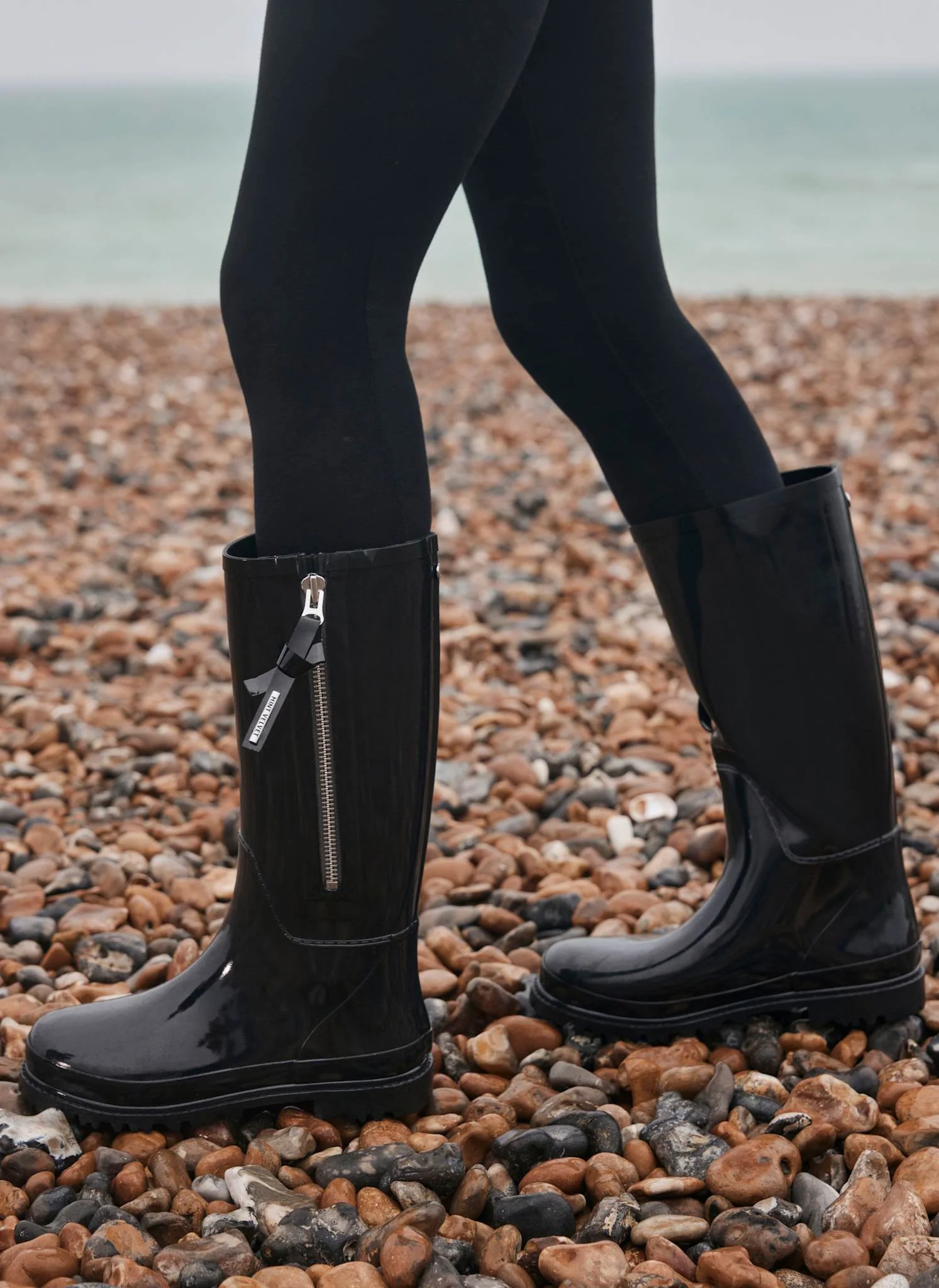 11555-april-black-patent-knee-high-wellies-1.webp April Black Patent Knee-High Wellies