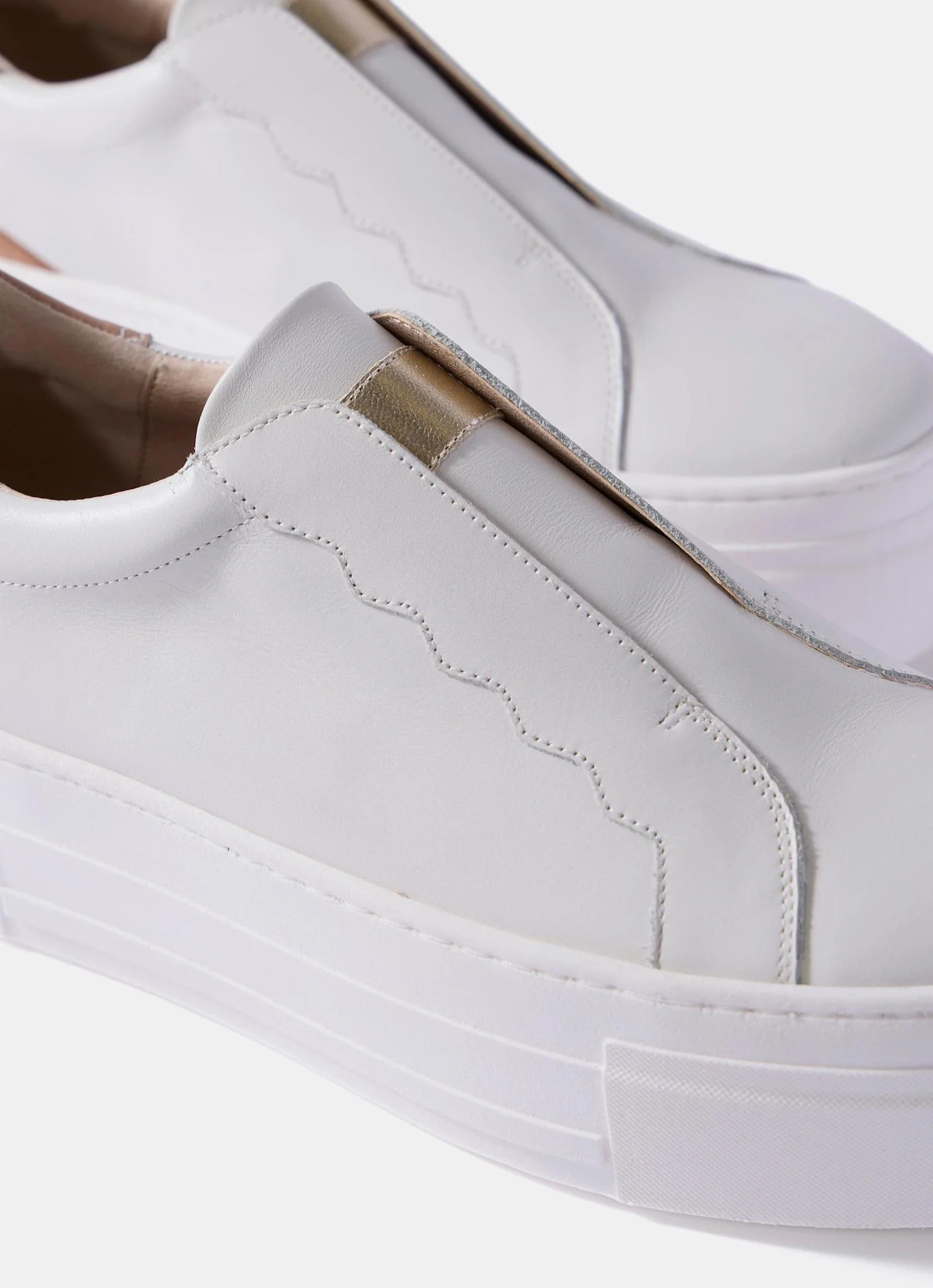 11595-ellie-white-leather-platform-trainers-3.webp Ellie White Leather Platform Trainers