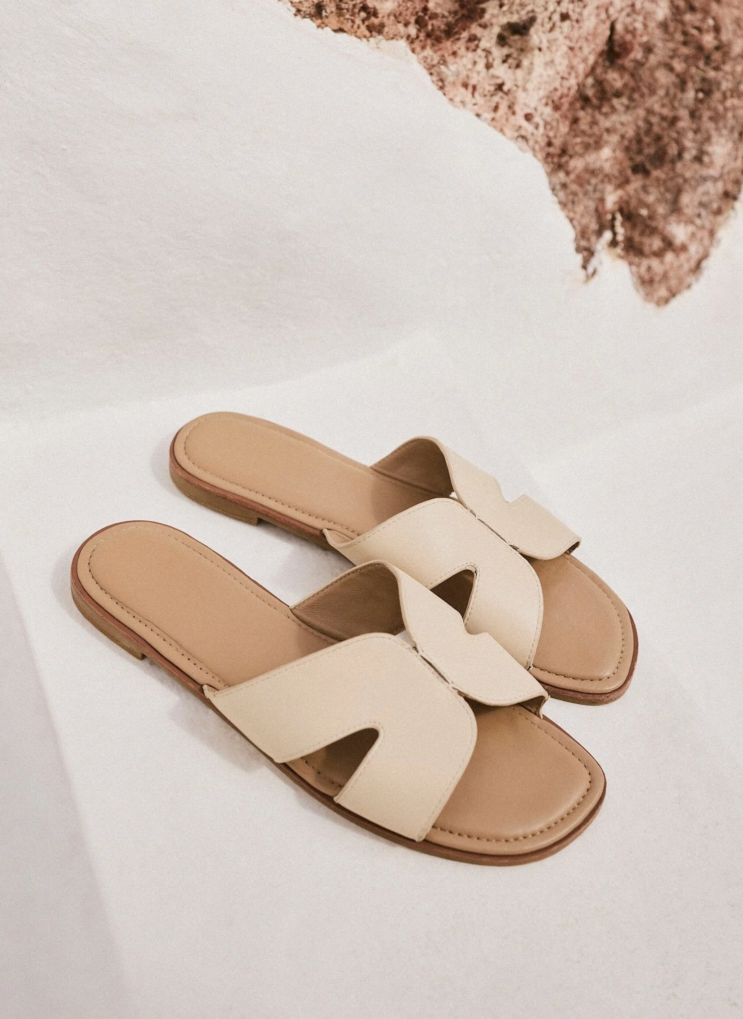 11602-darcy-cream-leather-sandals-1.webp Darcy Cream Leather Sandals