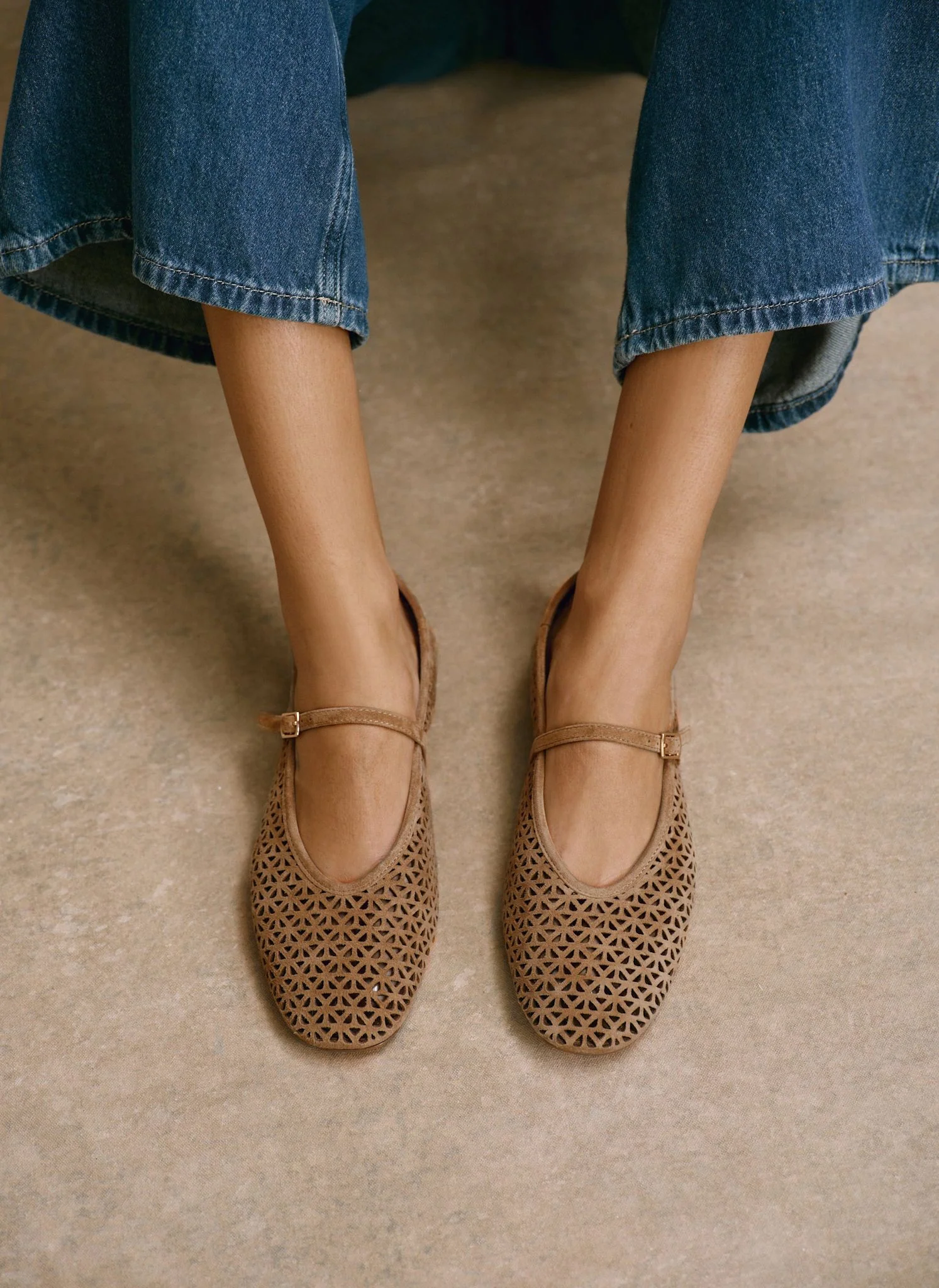 11784-tabi-tan-suede-ballet-flats-1.webp Tabi Tan Suede Ballet Flats