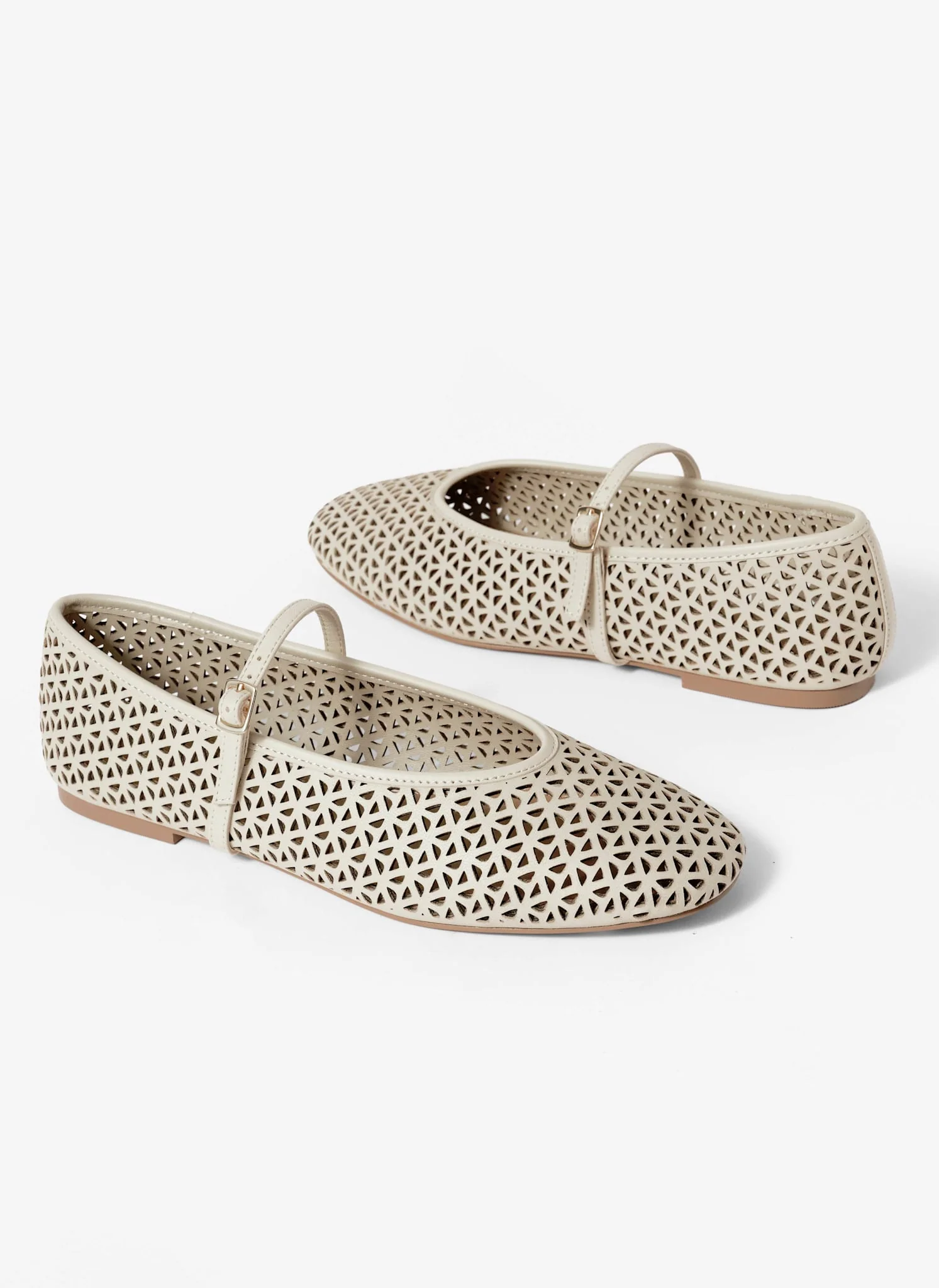 11791-tabi-cream-leather-ballet-flats-6.webp Tabi Cream Leather Ballet Flats