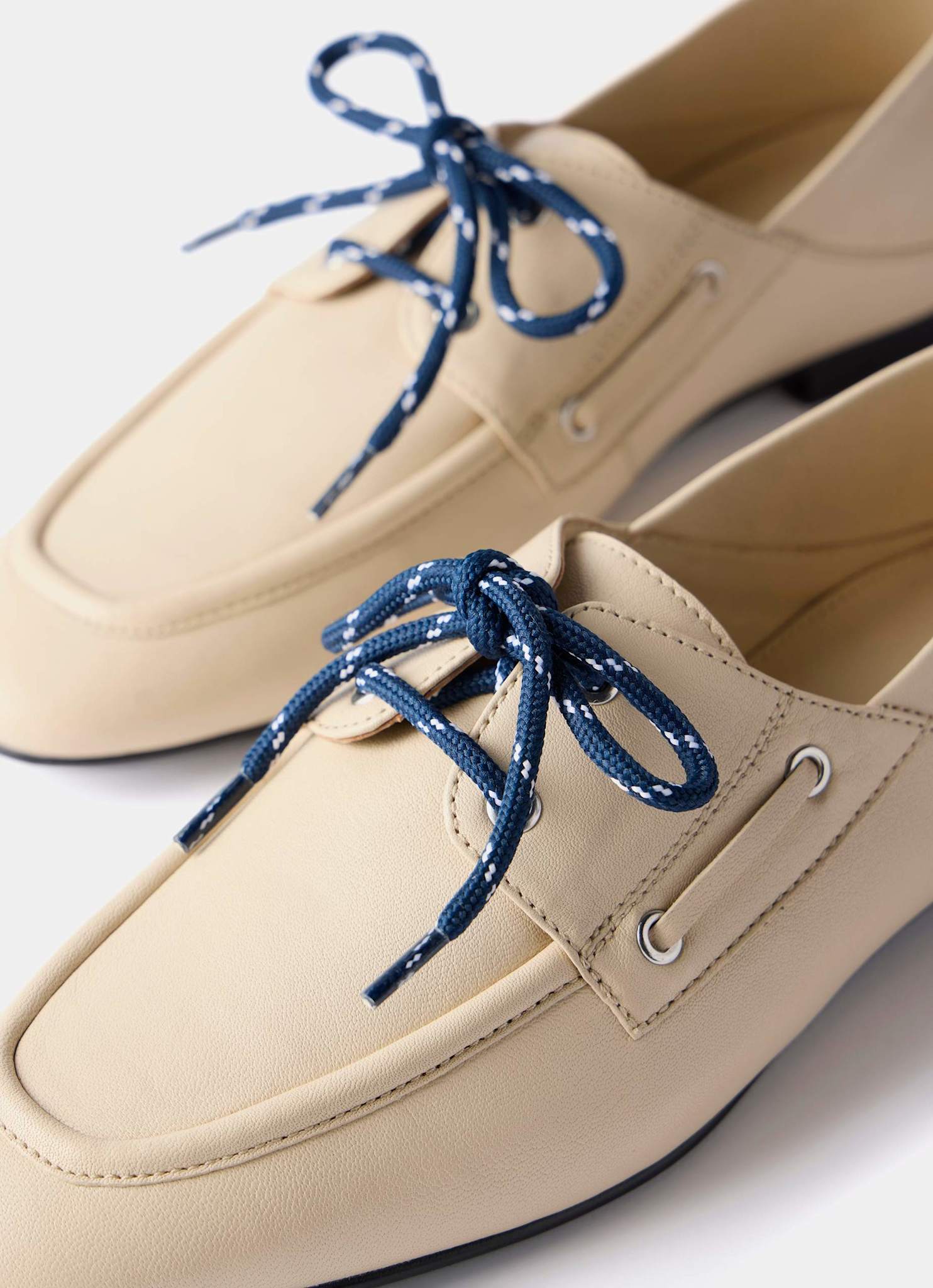 11826-hallie-cream-leather-deck-shoes-4.jpg Hallie Cream Leather Deck Shoes