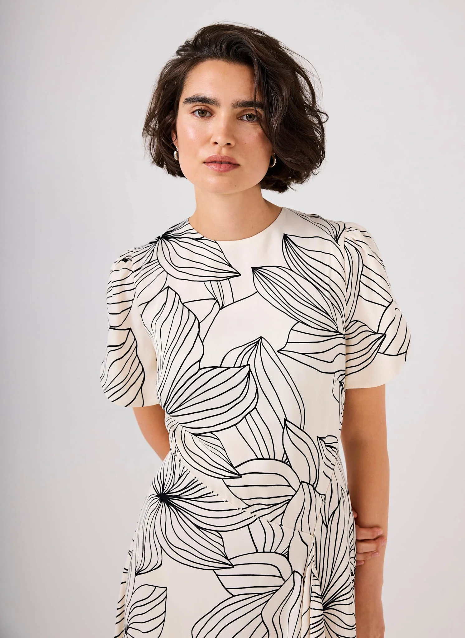 12138-cream-floral-print-satin-midi-dress-5.webp Cream Floral Print Satin Midi Dress