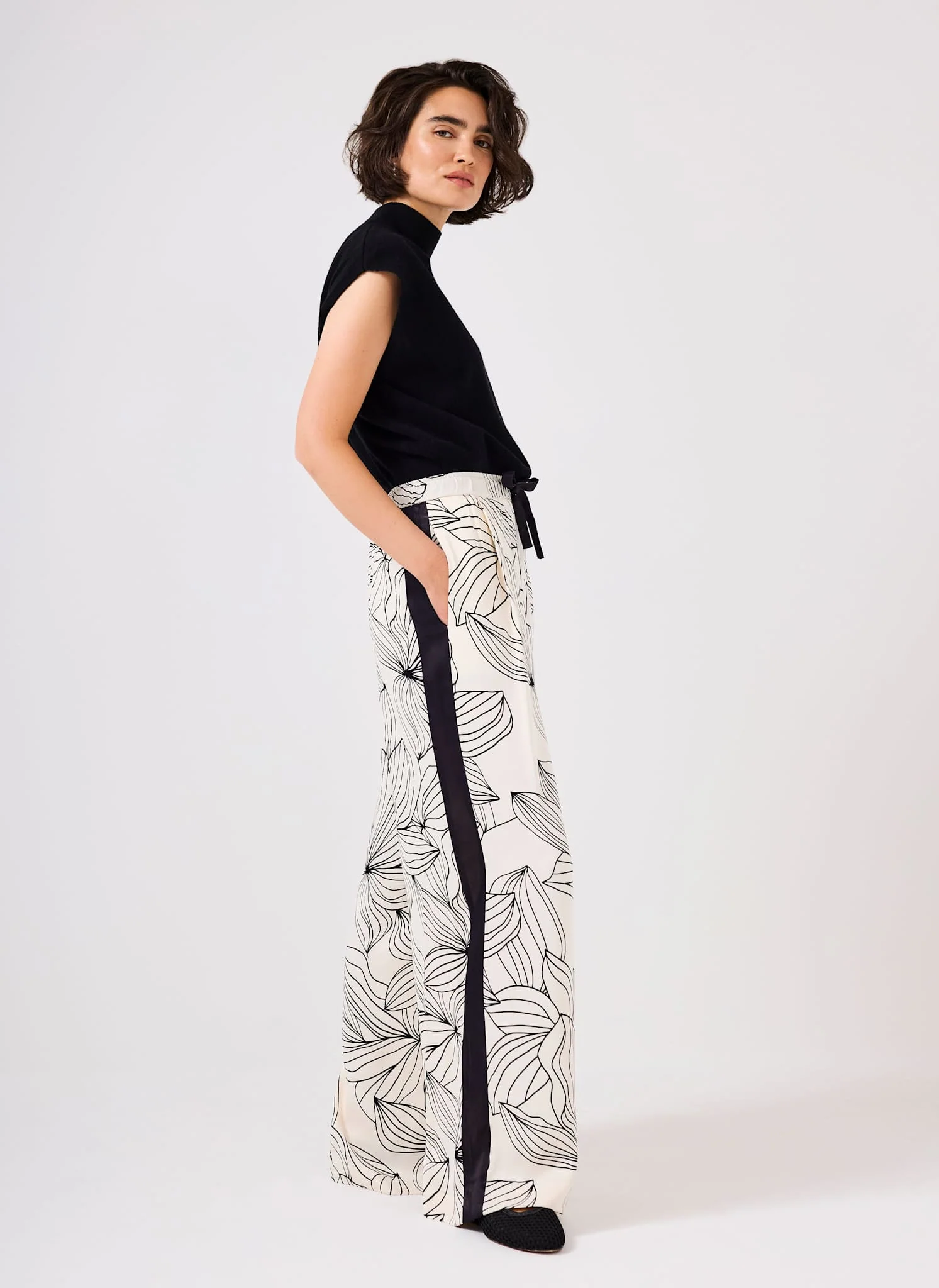 12146-cream-floral-print-wide-satin-trousers-1.webp Cream Floral Print Wide Satin Trousers