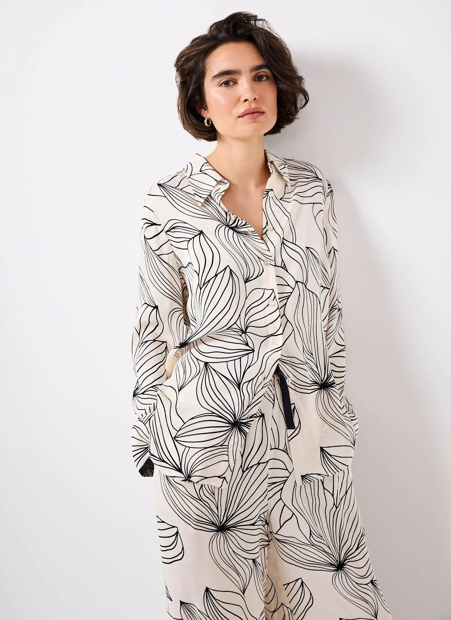 12162-cream-floral-print-satin-shirt-3.webp Cream Floral Print Satin Shirt