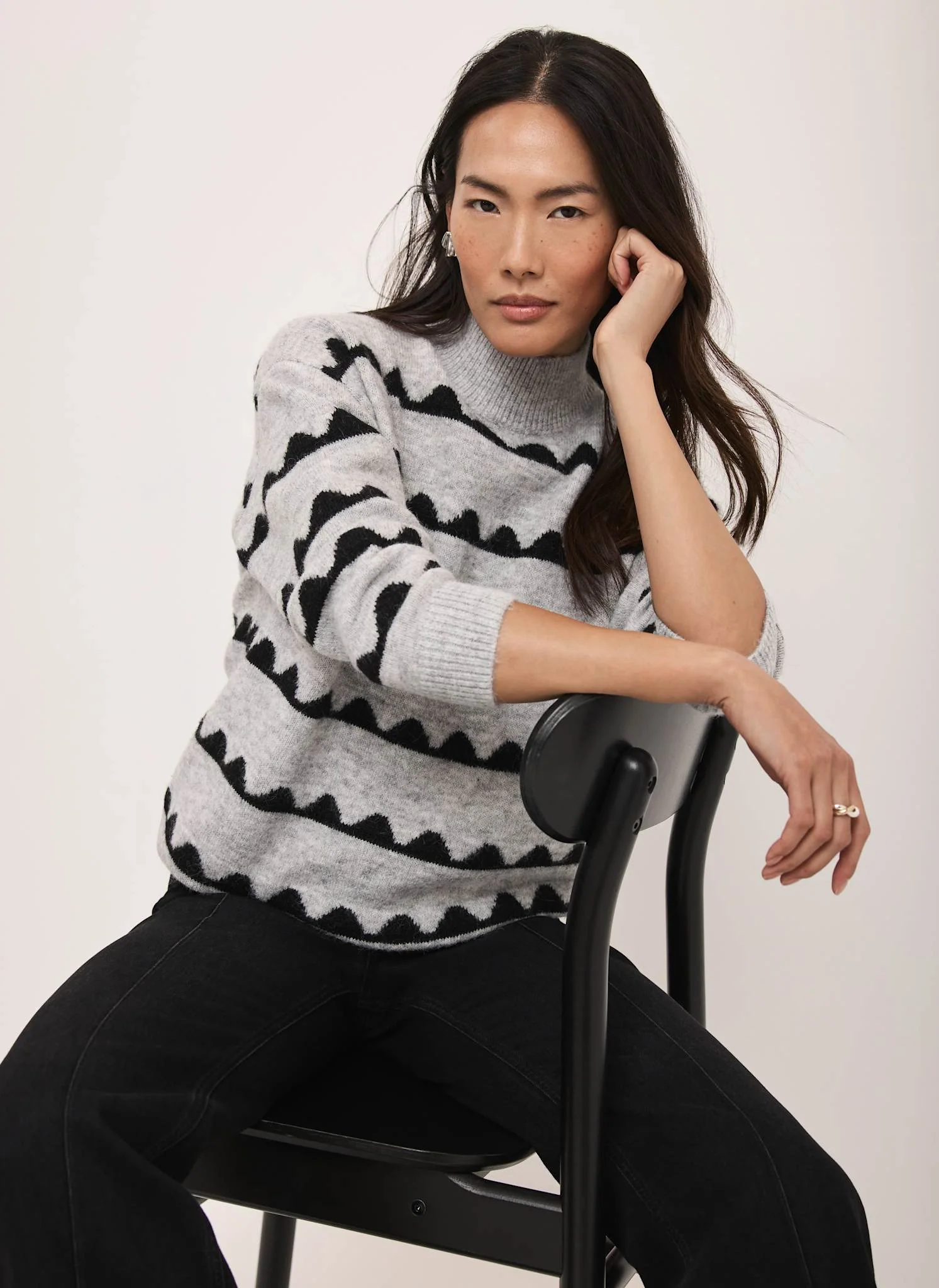 12372-grey-scallop-knit-jumper-1.webp Grey Scallop Knit Jumper