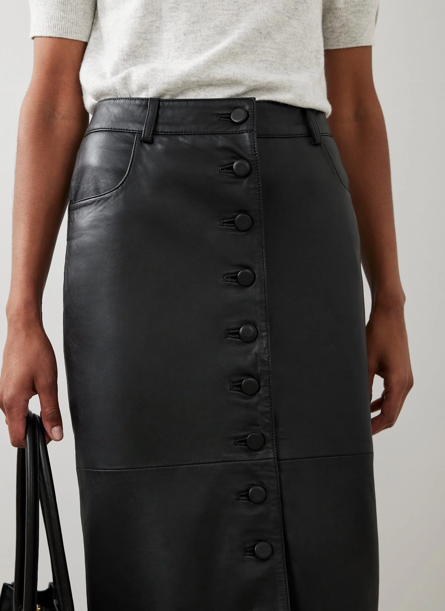 12434-black-leather-midi-skirt-4.webp Black Leather Midi Skirt