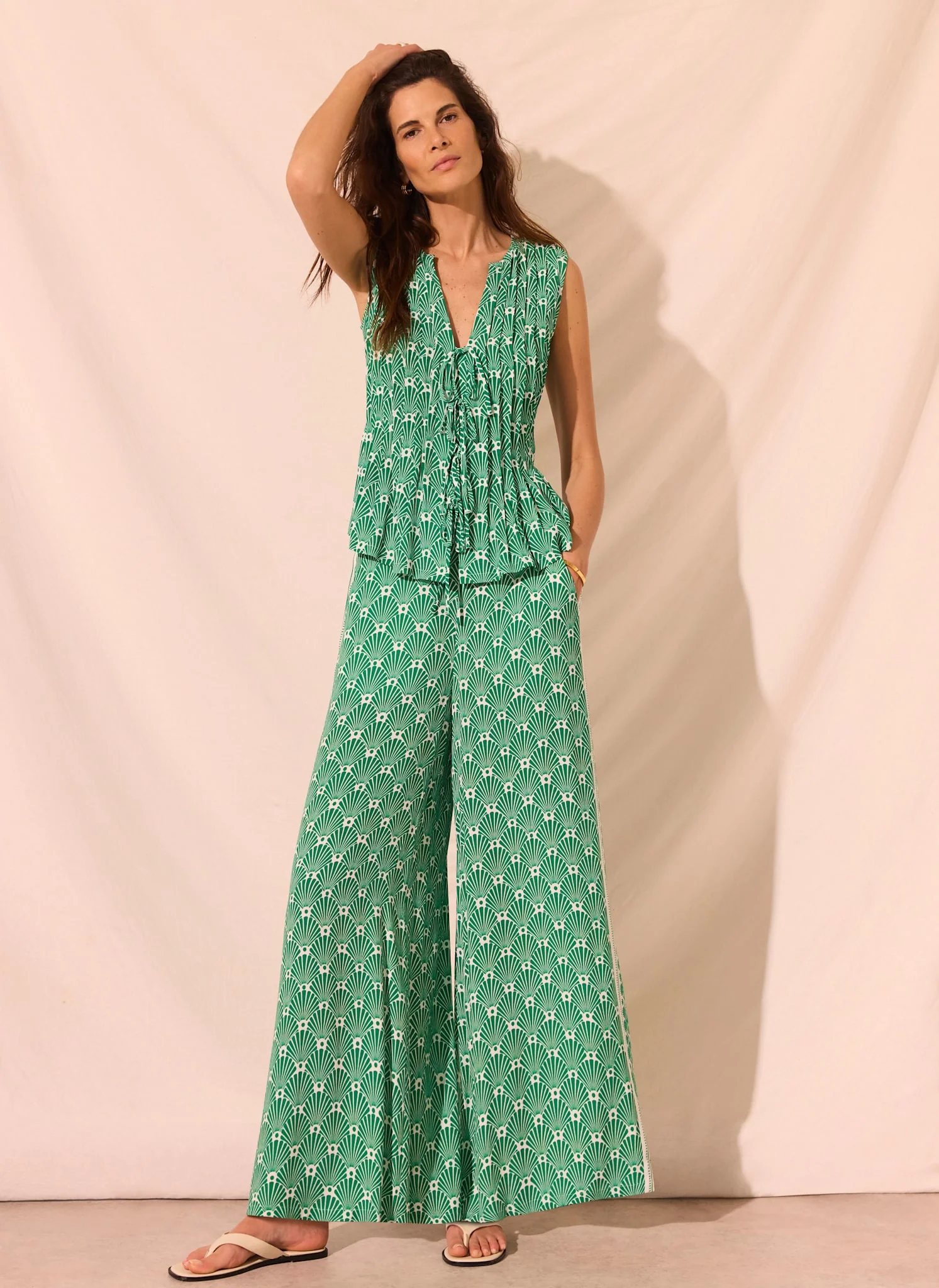 1252-green-shell-print-wide-leg-trousers-4.webp Green Shell Print Wide Leg Trousers
