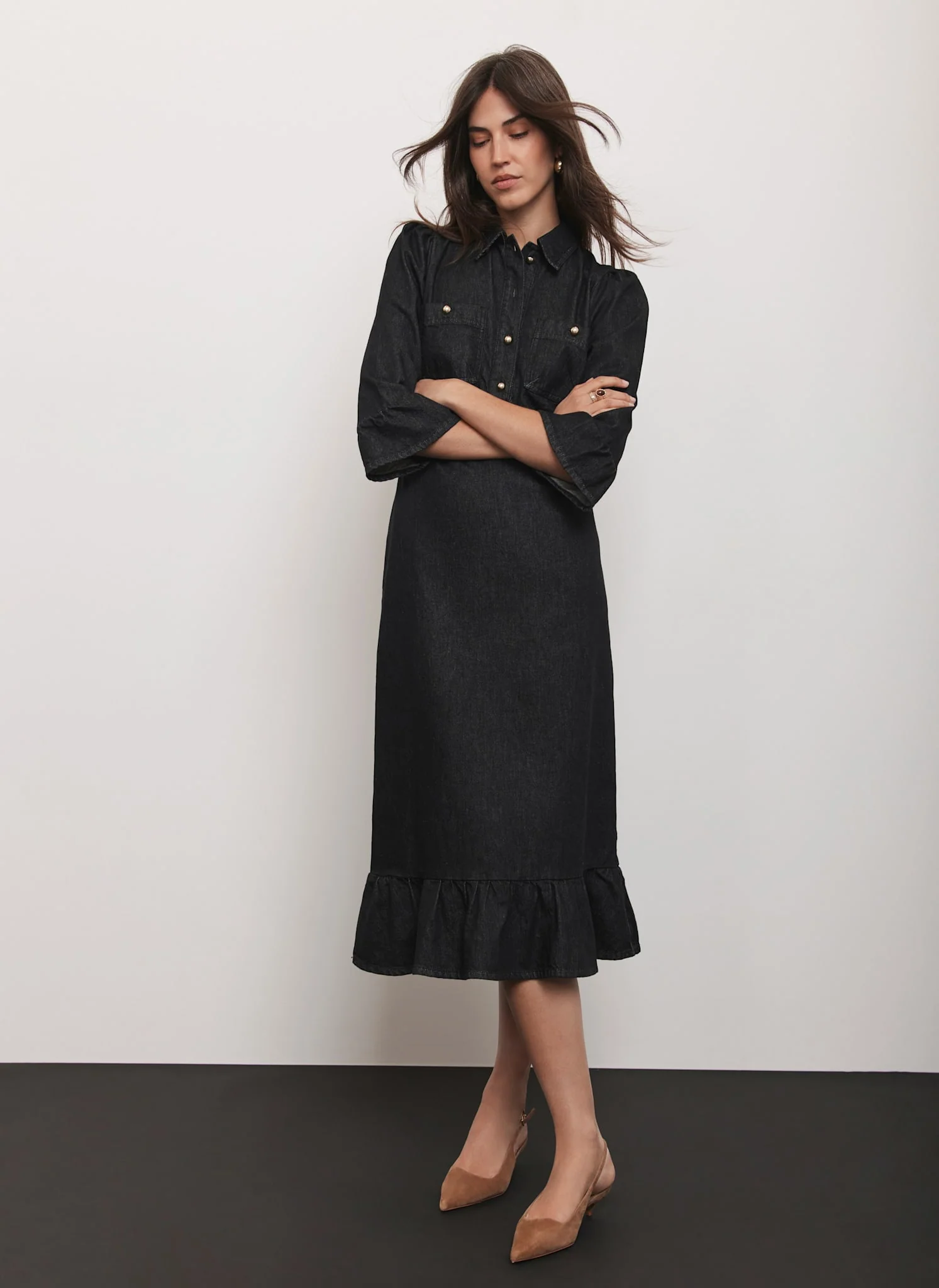 12527-black-denim-midi-shirt-dress-3.webp Black Denim Midi Shirt Dress