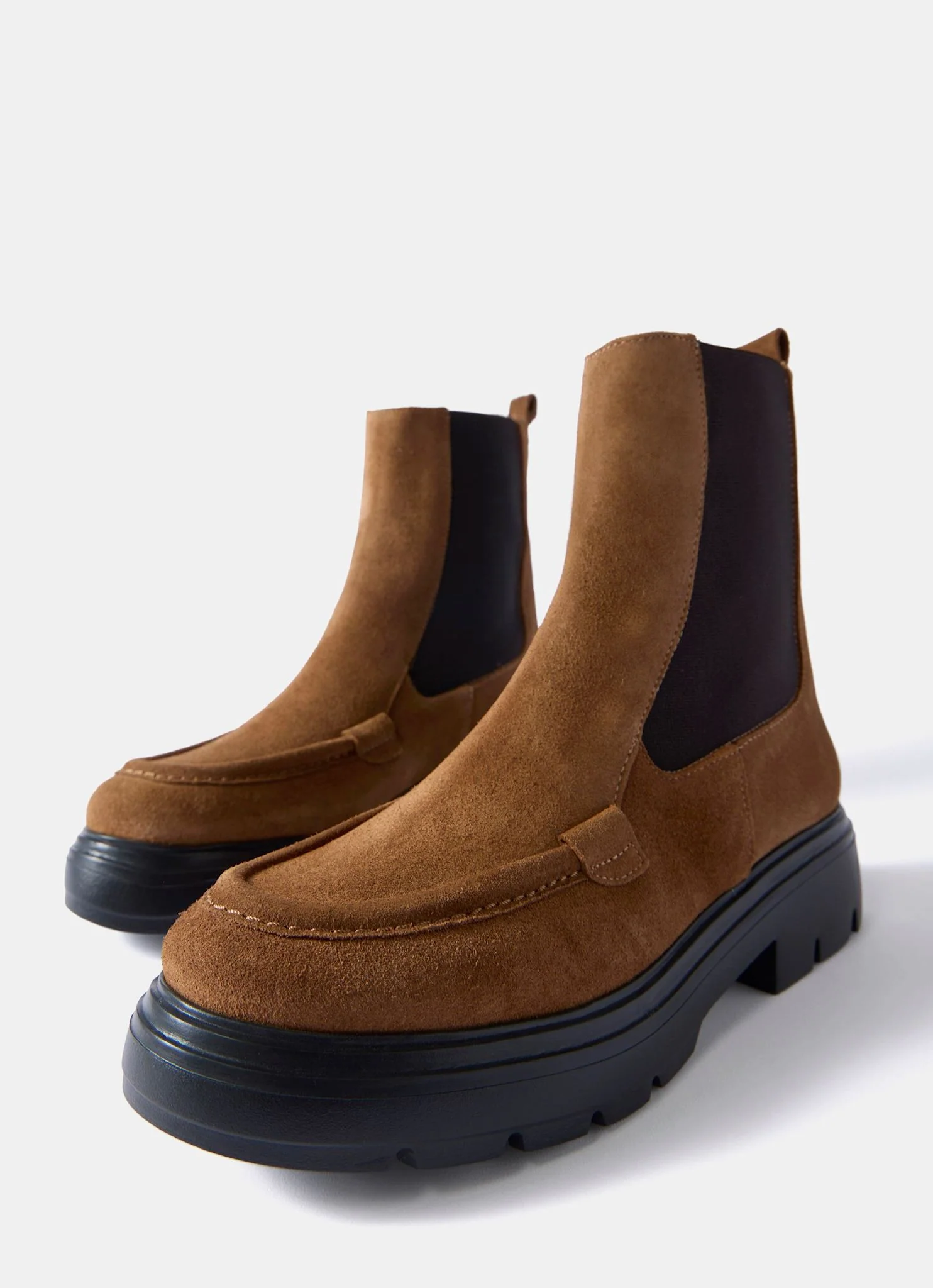 13093-reece-tan-suede-chelsea-boots-7.webp Reece Tan Suede Chelsea Boots
