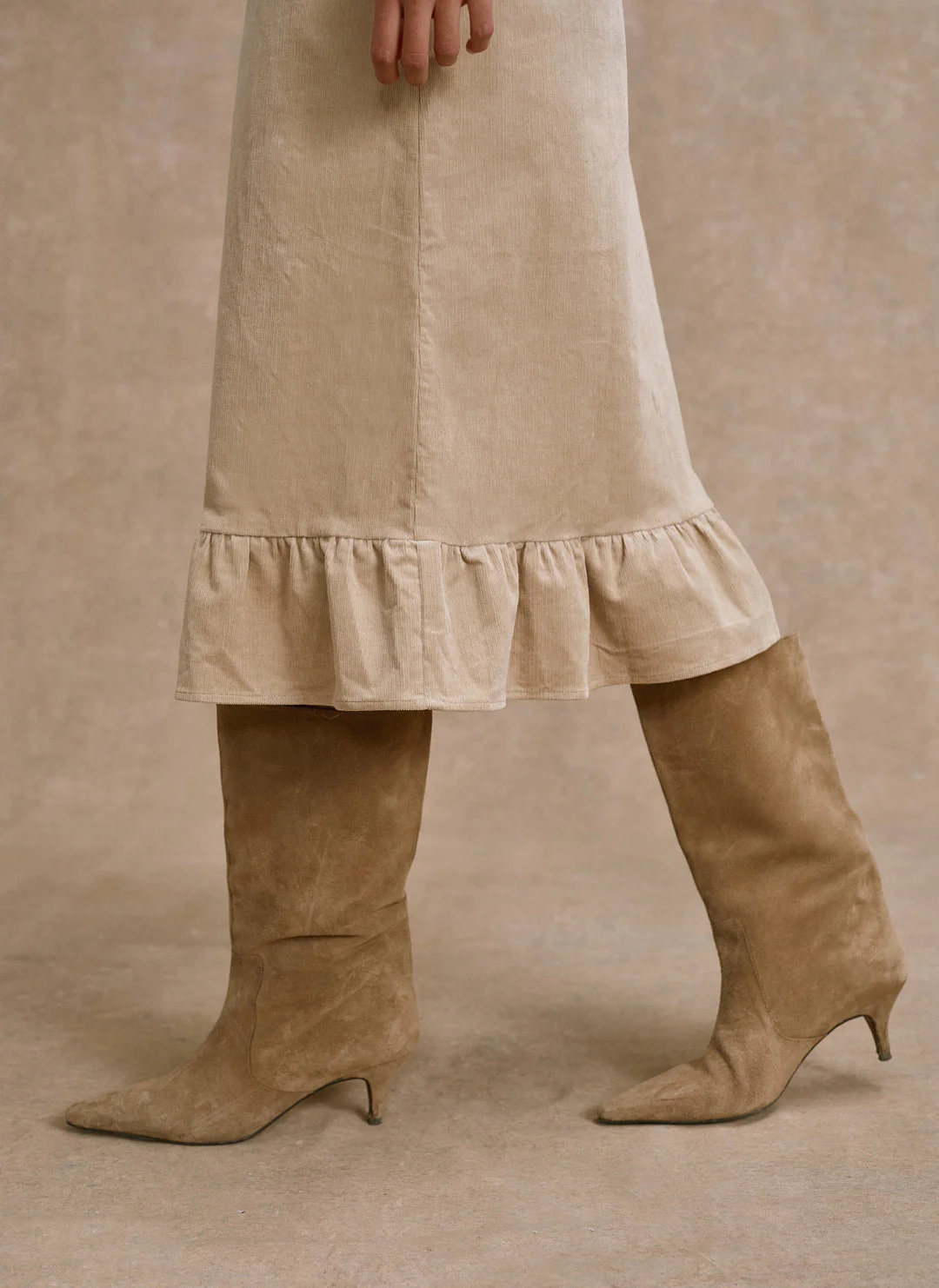 13125-neutral-corduroy-midi-dress-5.webp Neutral Corduroy Midi Dress