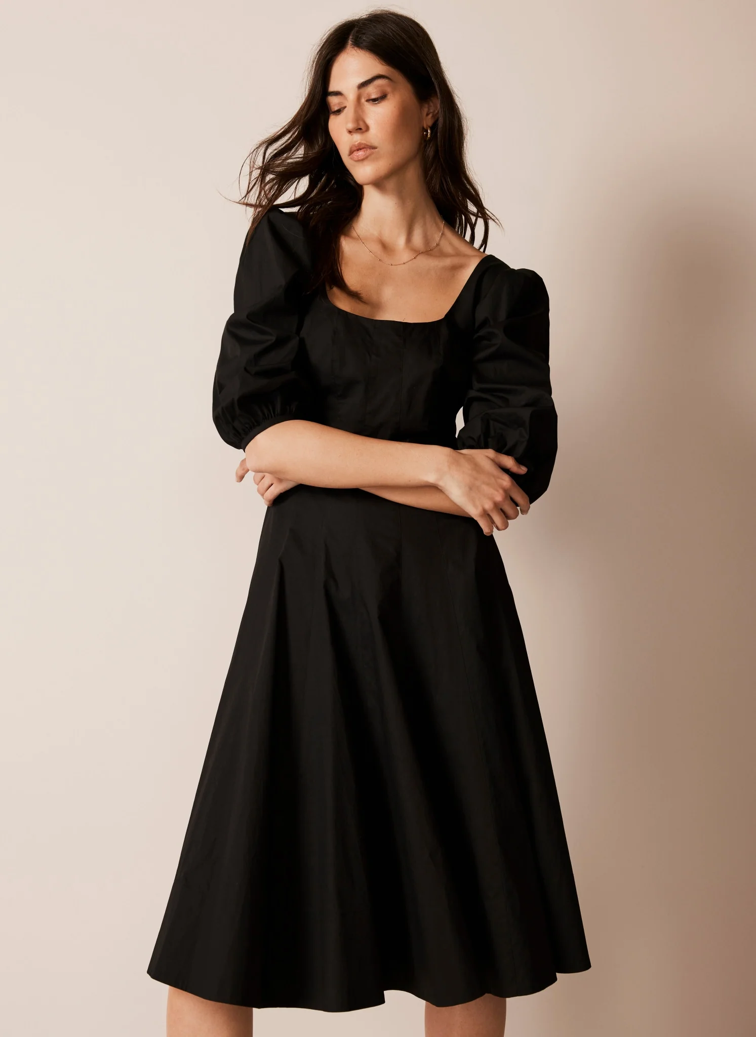 13439-black-cotton-puff-sleeve-midi-dress-1.webp Black Cotton Puff Sleeve Midi Dress