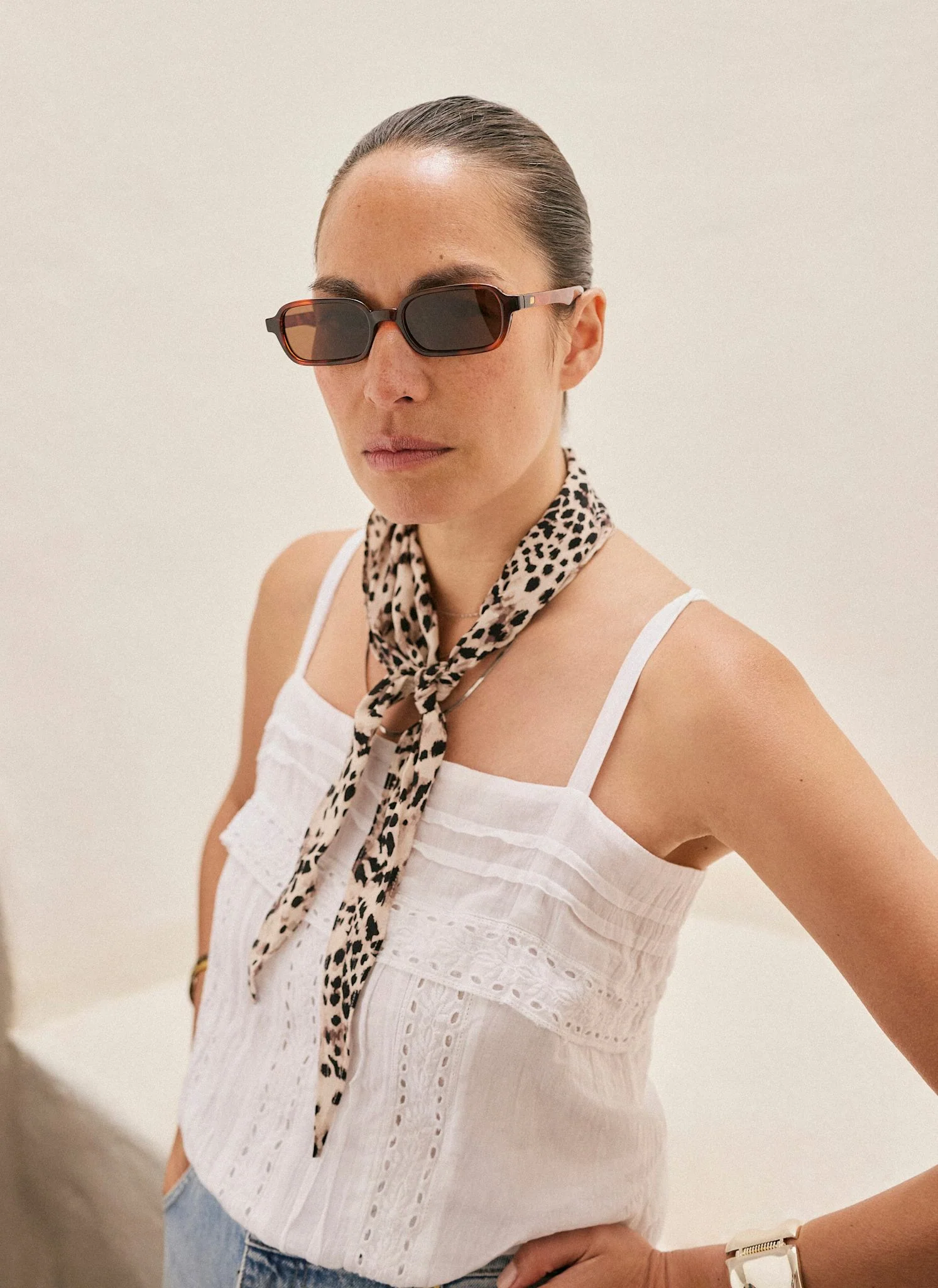 1530-white-cotton-lace-trim-camisole-top-4.webp White Cotton Lace Trim Camisole Top