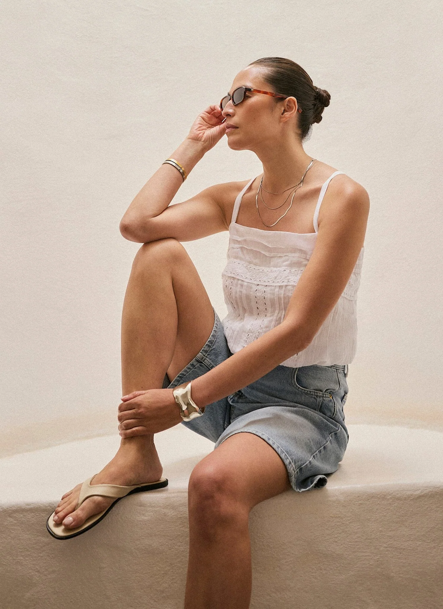 1530-white-cotton-lace-trim-camisole-top-5.webp White Cotton Lace Trim Camisole Top
