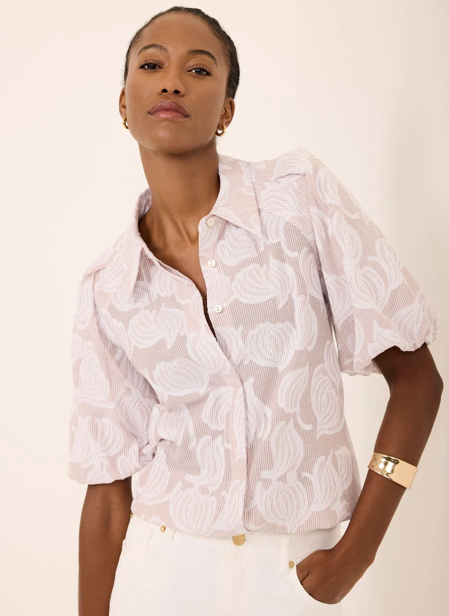 1536-neutral-cotton-jacquard-striped-shirt-2.webp Neutral Cotton Jacquard Striped Shirt
