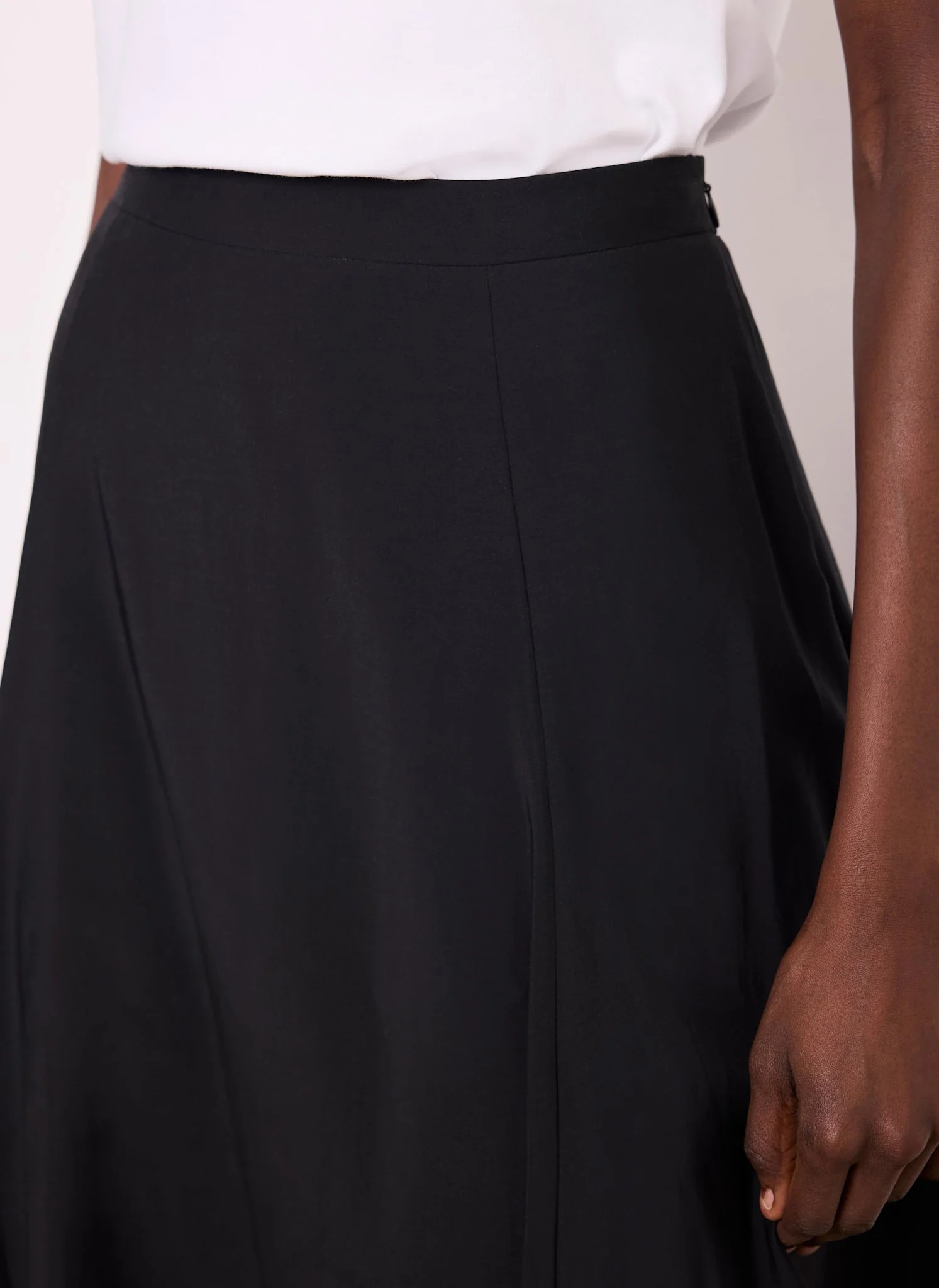 1576-black-a-line-midi-skirt-4.webp Black A Line Midi Skirt