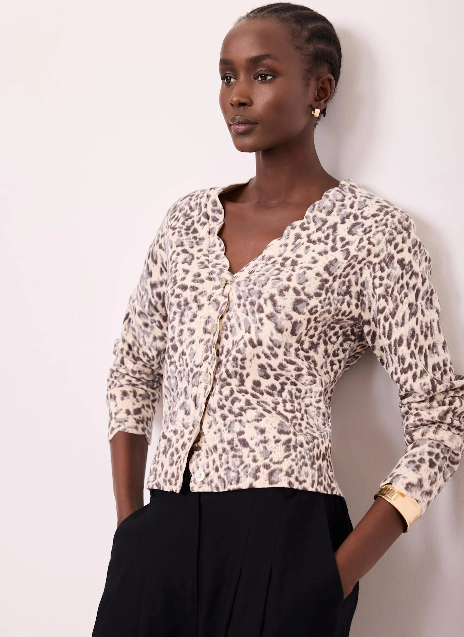 1584-leopard-print-cotton-cardigan-1.webp Leopard Print Cotton Cardigan