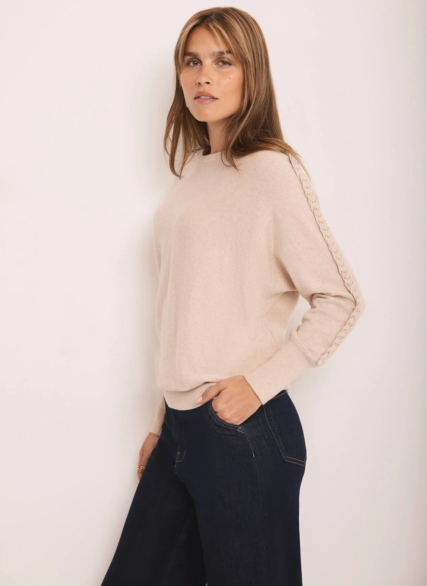 1933-xs-xs-variation-2.webp Neutral Cotton Blend Batwing Jumper