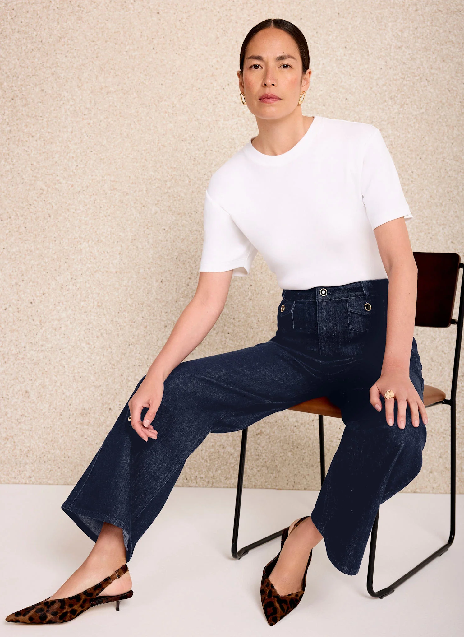 203-dark-indigo-patch-pocket-wide-leg-crop-jeans-2.webp Dark Indigo Patch Pocket Wide Leg Crop Jeans