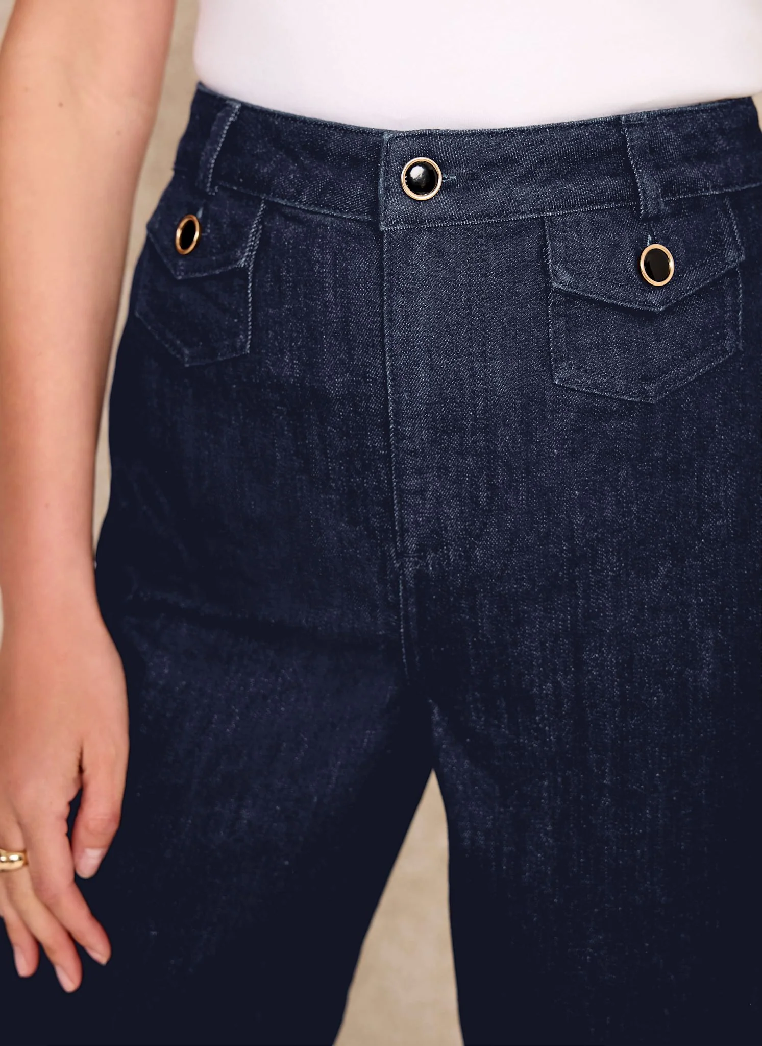 203-dark-indigo-patch-pocket-wide-leg-crop-jeans-4.webp Dark Indigo Patch Pocket Wide Leg Crop Jeans