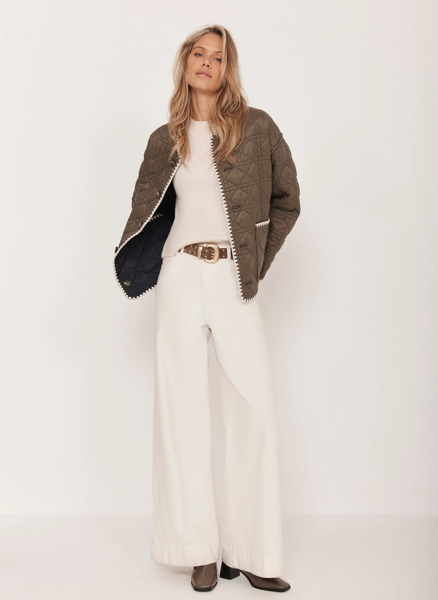 2152-khaki-reversible-quilted-jacket-3.webp Khaki Reversible Quilted Jacket