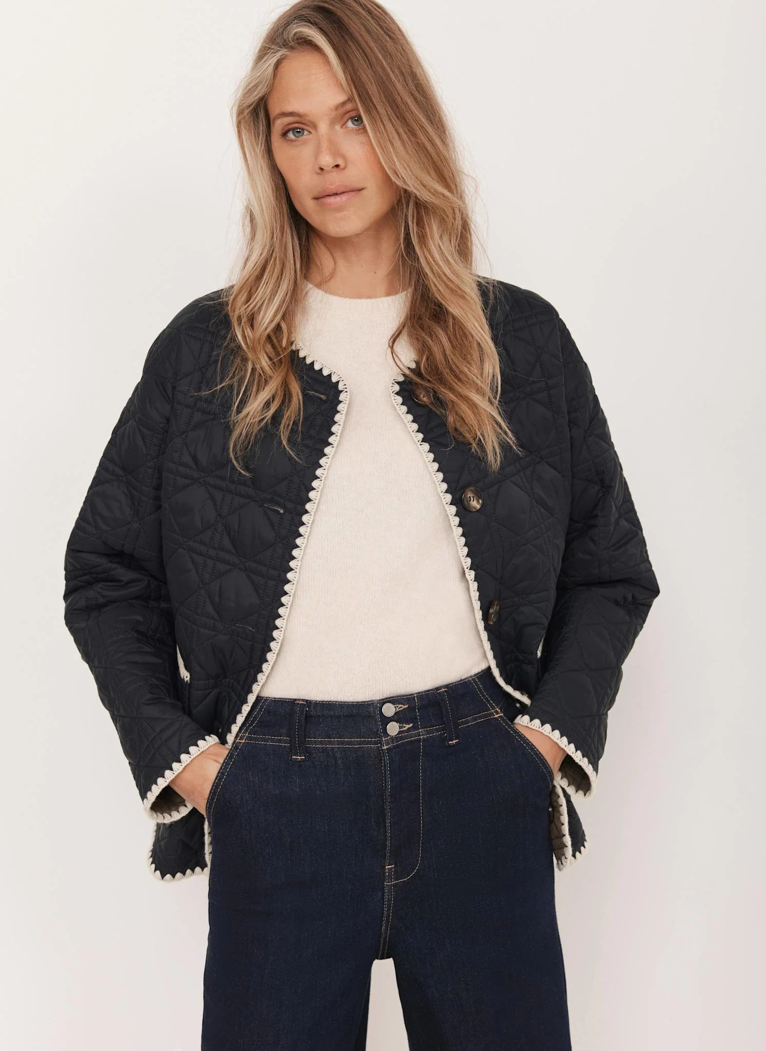 2152-khaki-reversible-quilted-jacket-6.webp Khaki Reversible Quilted Jacket