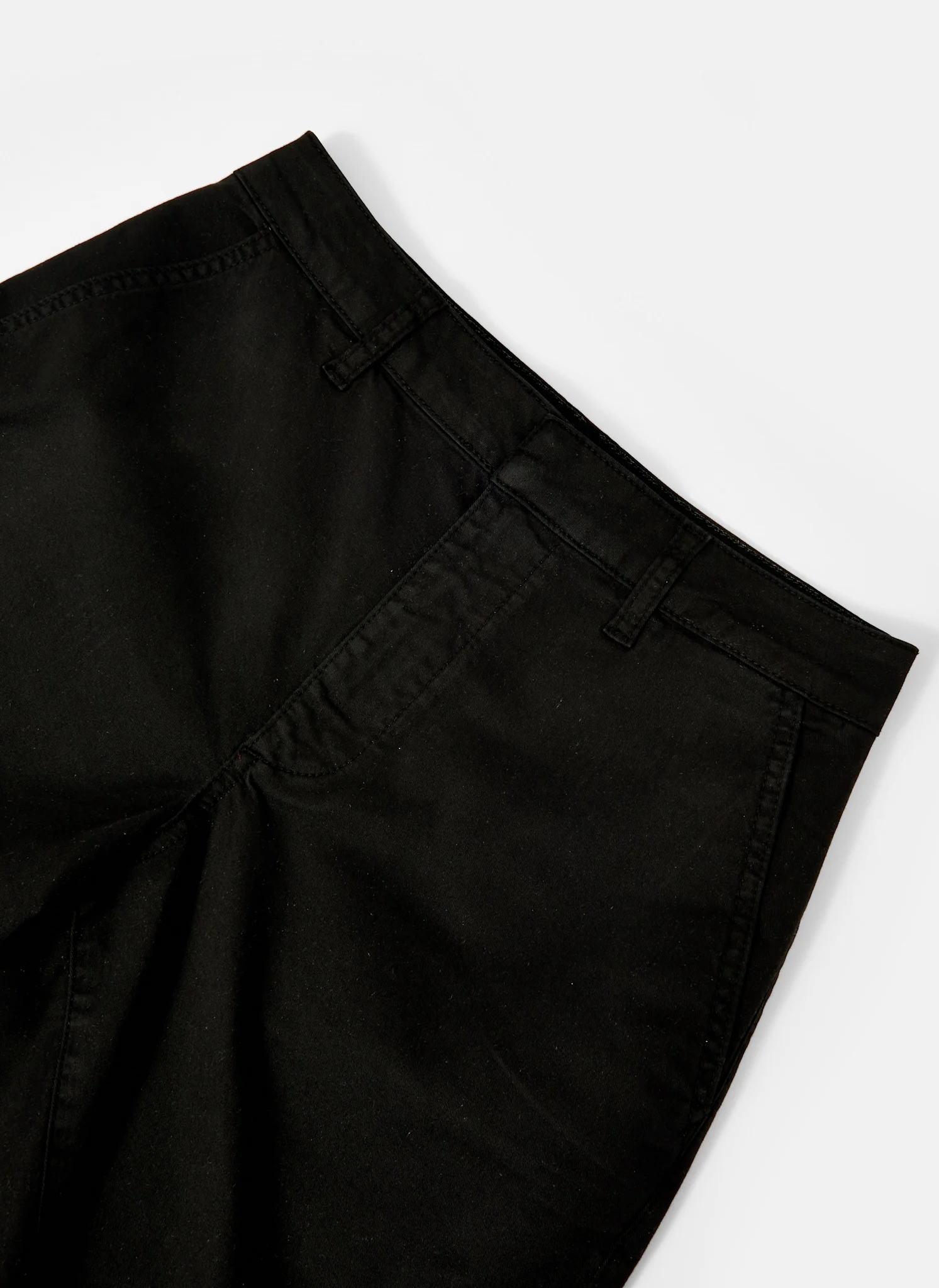 2206-black-tailored-chino-long-shorts-8.webp Black Tailored Chino Long Shorts