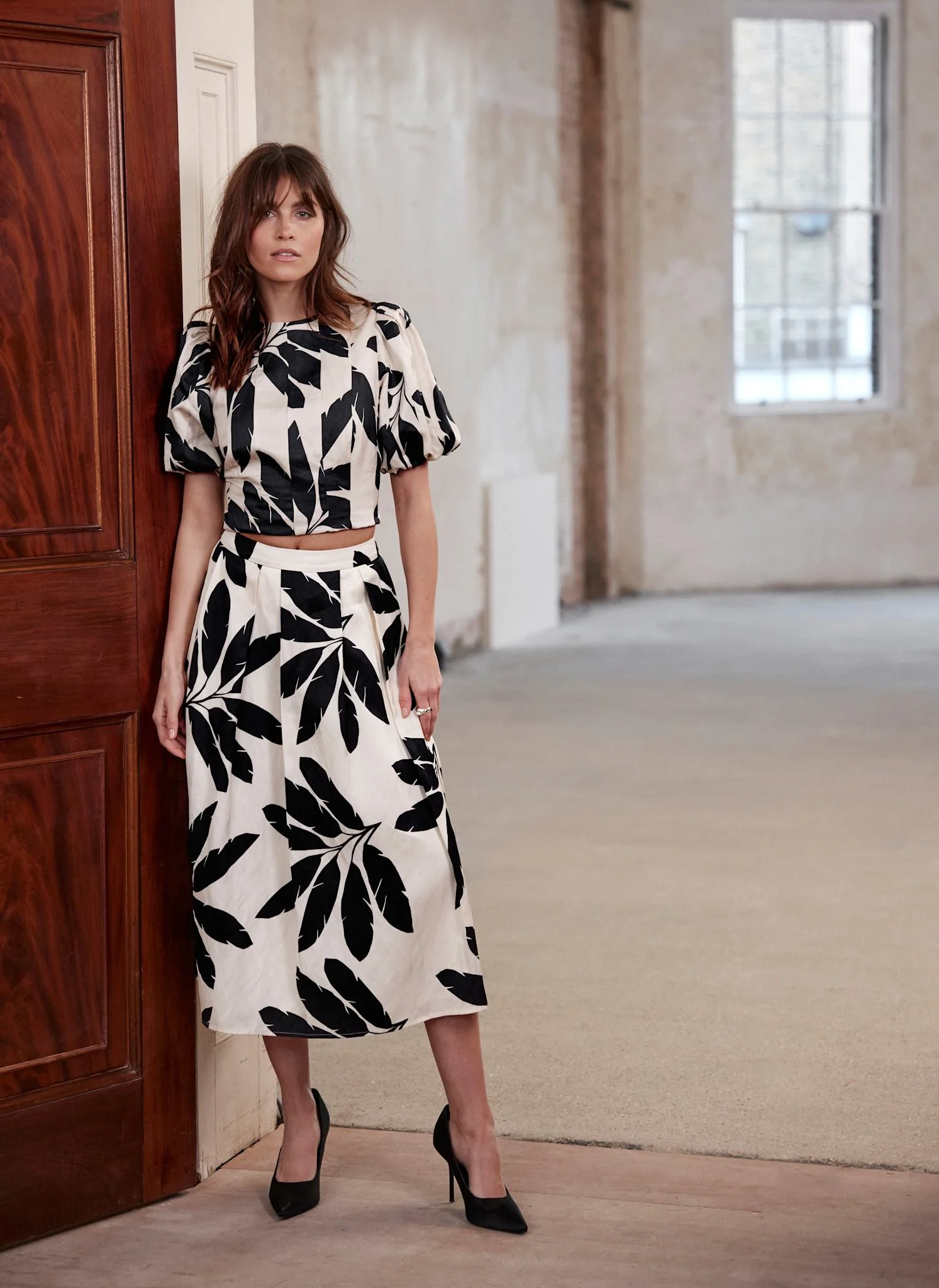 Neutral Palm Print Midi Skirt