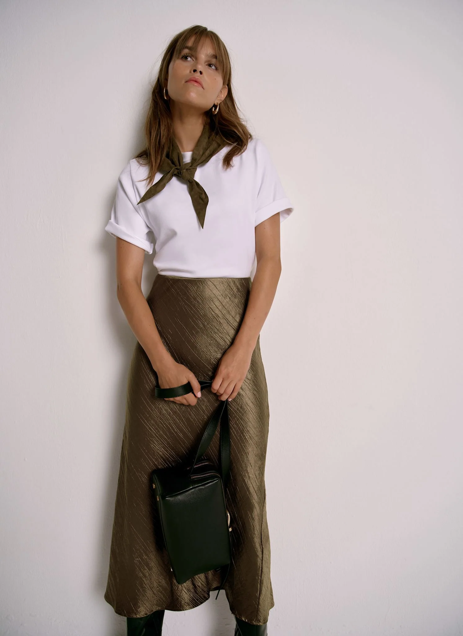2715-gold-crinkle-midi-slip-skirt-6.webp Gold Crinkle Midi Slip Skirt