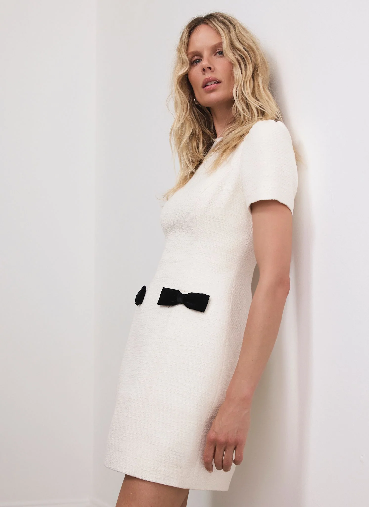 2722-06-06-variation-3.webp Cream Boucle Mini Dress