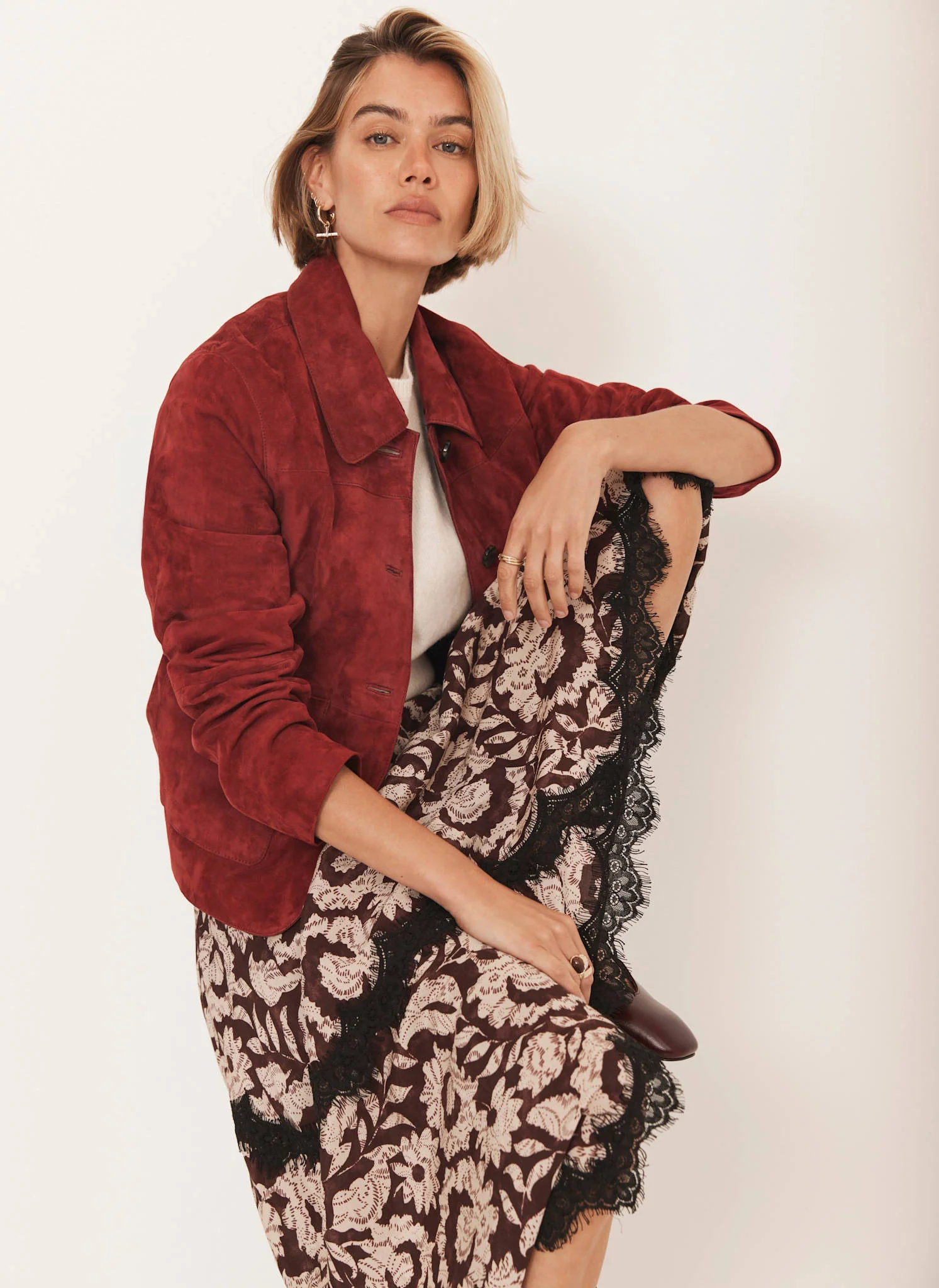 2729-burgundy-floral-print-lace-trim-skirt-5.webp Burgundy Floral Print Lace Trim Skirt