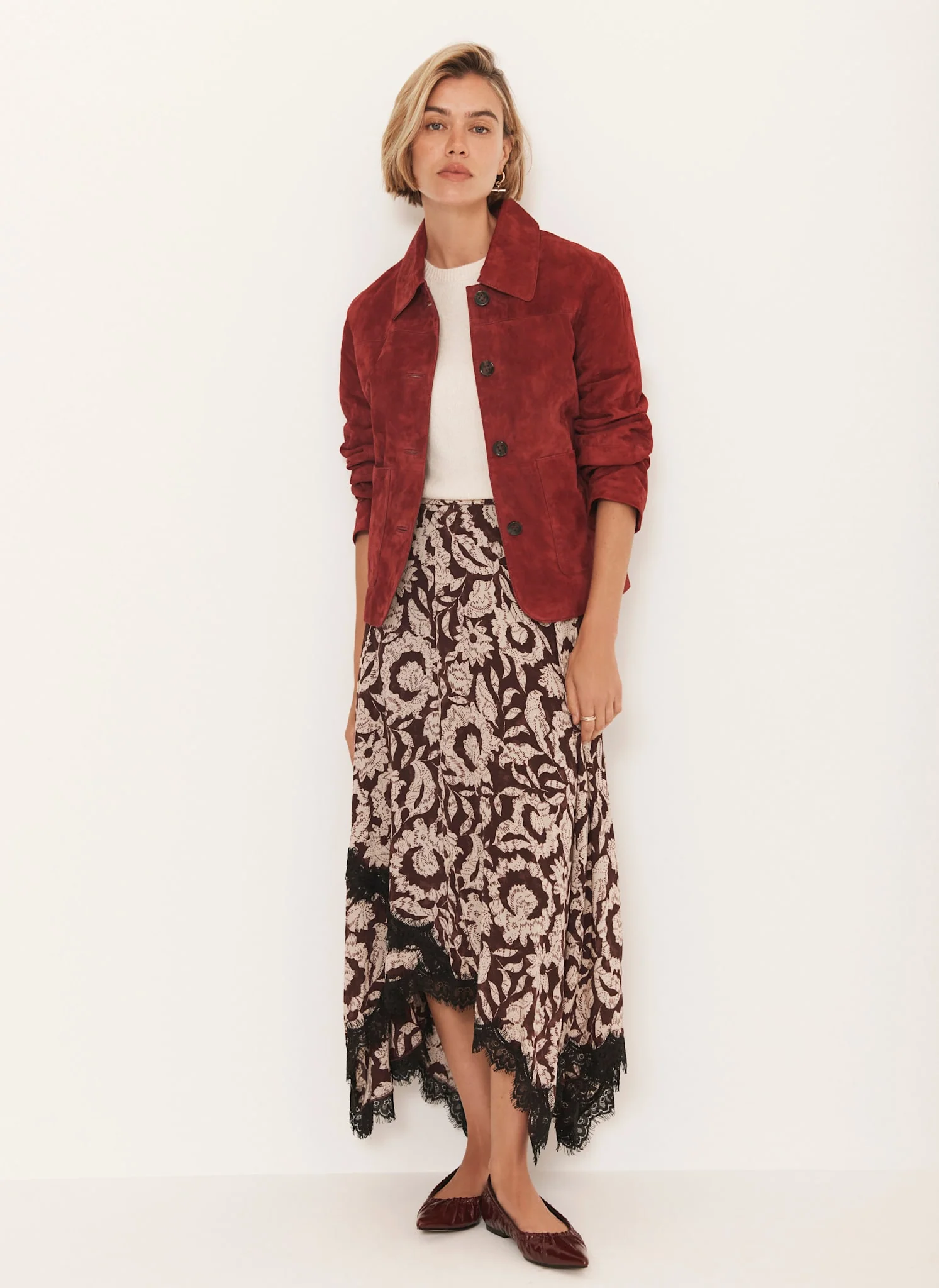 2729-burgundy-floral-print-lace-trim-skirt-6.webp Burgundy Floral Print Lace Trim Skirt