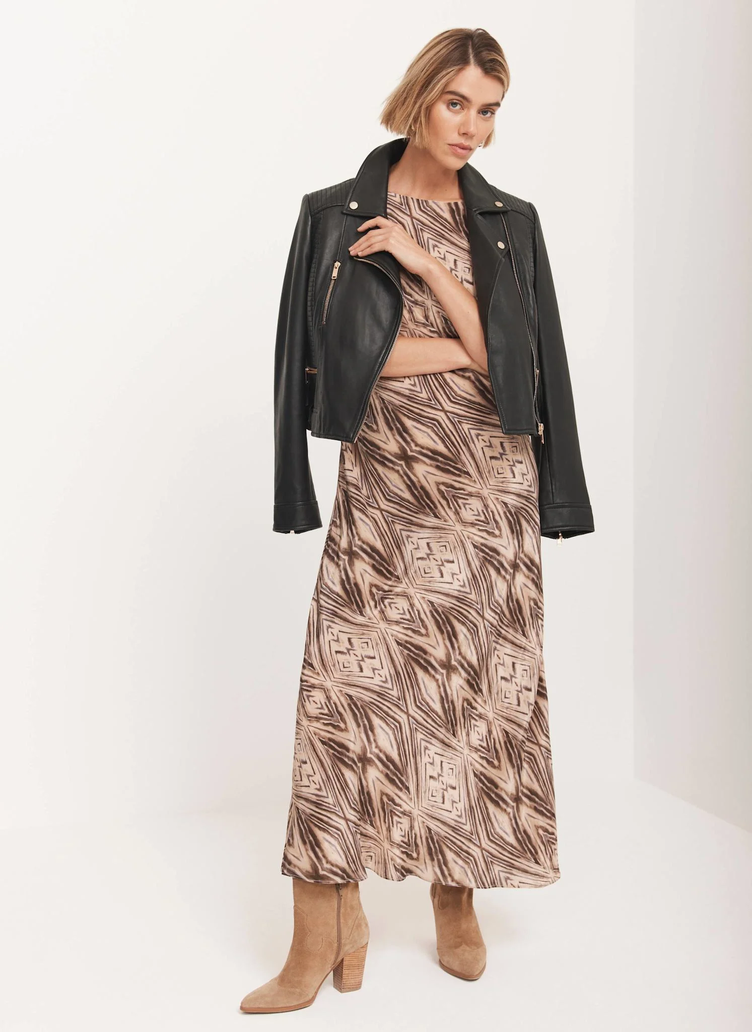 2829-brown-geometric-print-midi-dress-3.webp Brown Geometric Print Midi Dress